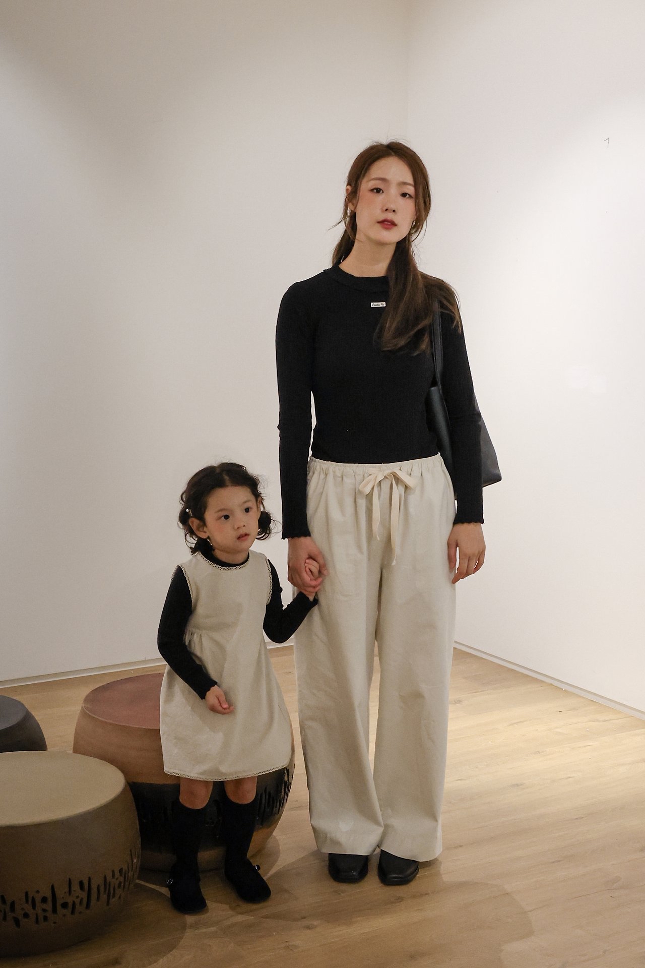 Flo | Moel T