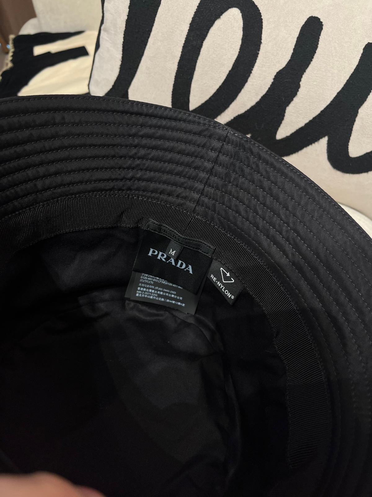 未使用品 Prada re-nylon bucket hat  100%Authentic ,Unused未使用品 ✅ NFC✅dust bag  