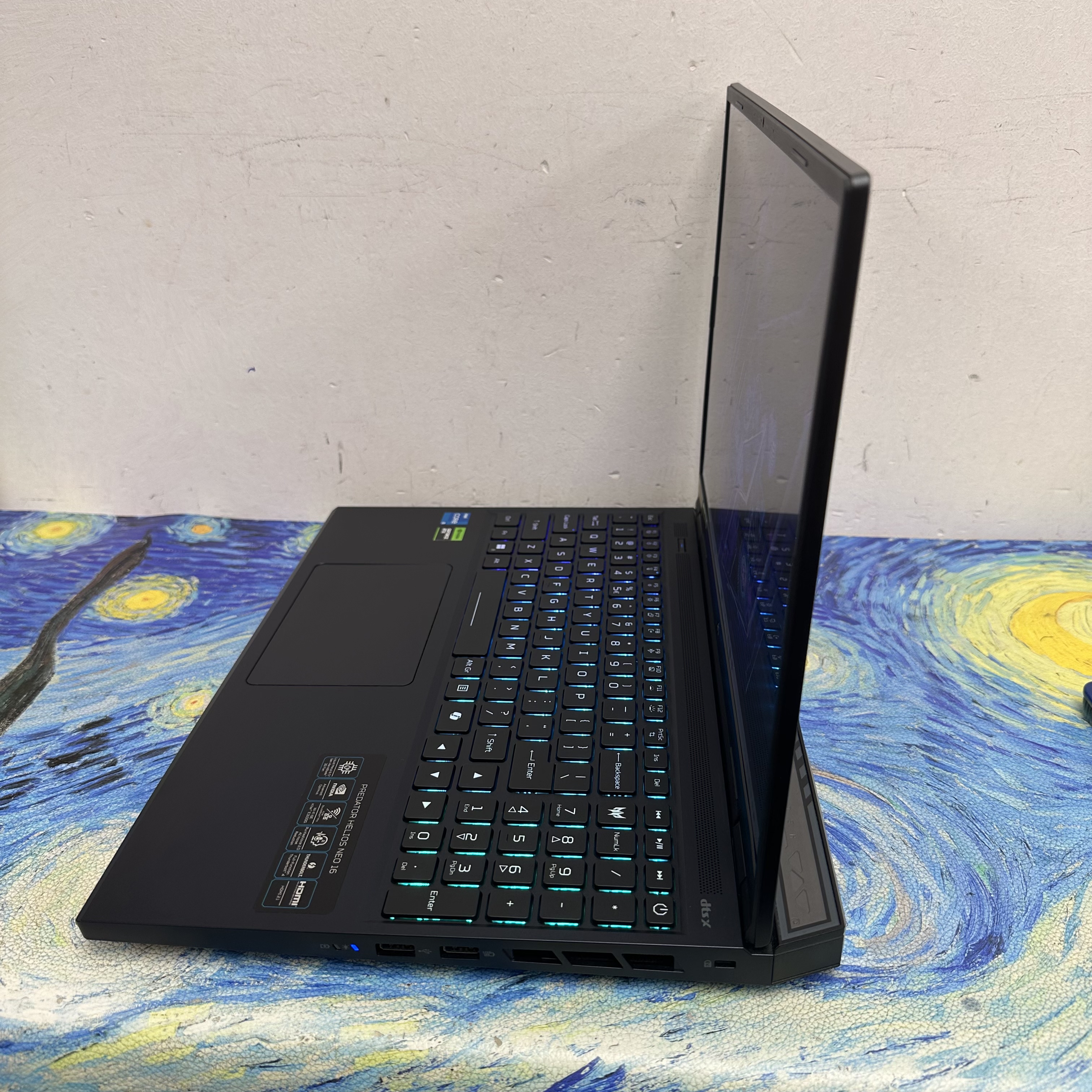 Acer  Predator Helios Neo /16GB Ram/1TB SSD /RTX 4050獨立顯示卡/165Hz/ 1200P/Gaming Laptop / PC / Notebook / 文書 / Office / Netflix/ YouTube 