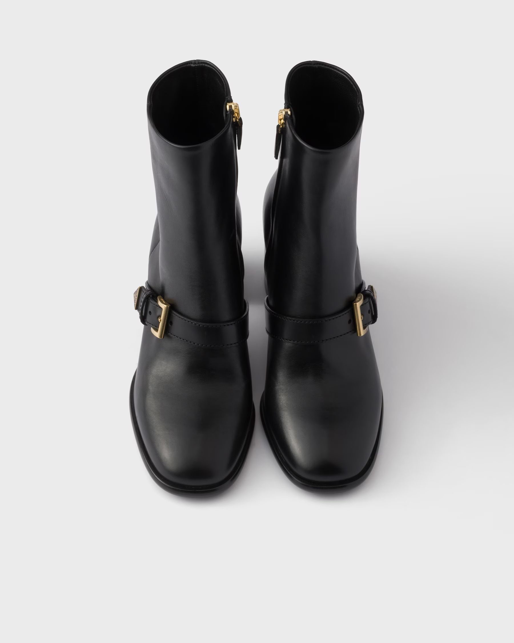 限時優惠✨新款🆕訂貨🍒Prada 6.5cm boot 拉鍊款，方便穿着~ 🔖size 36/37-39/40/41