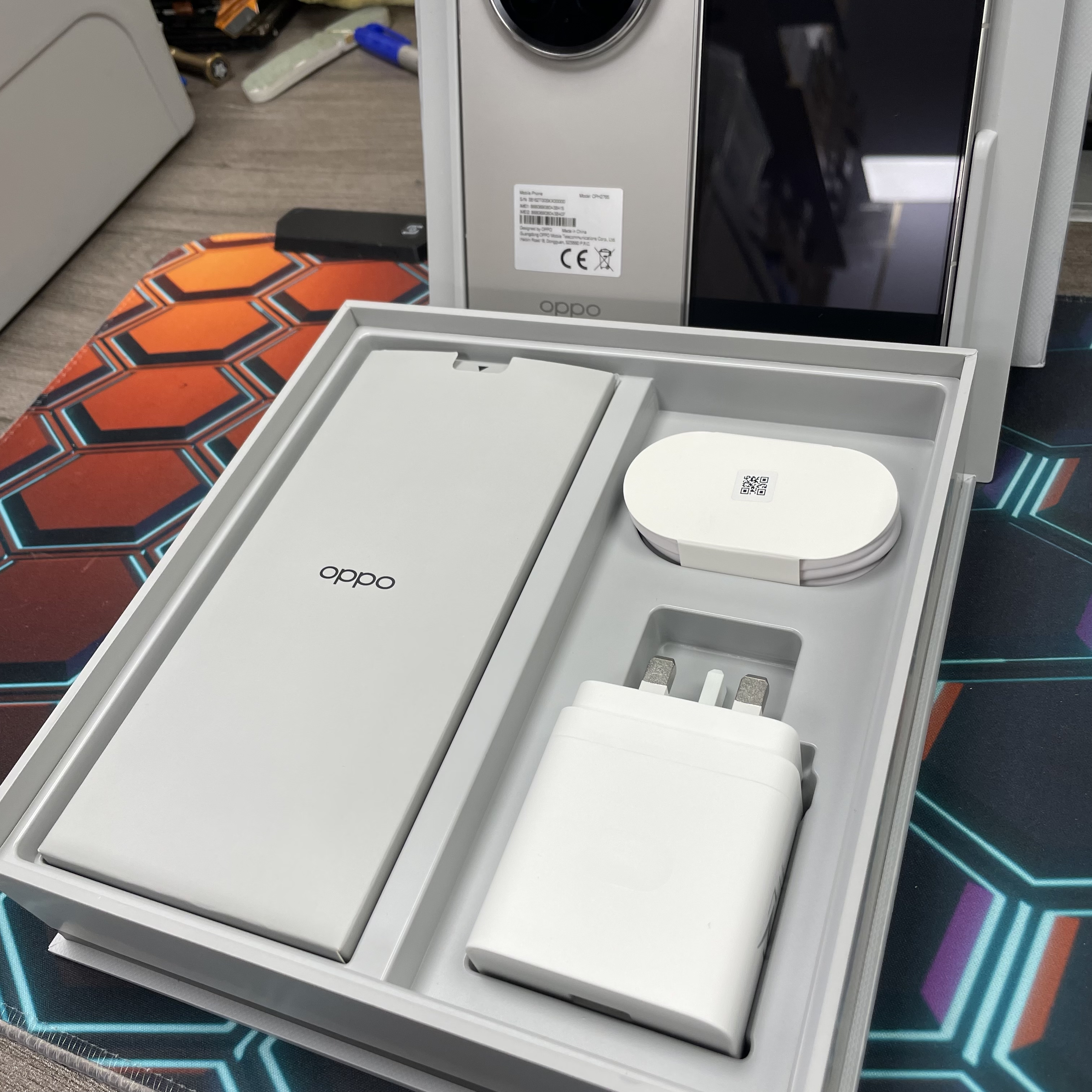 *6671 OPPO Find N6 完美機 16+512GB 灰色 gray