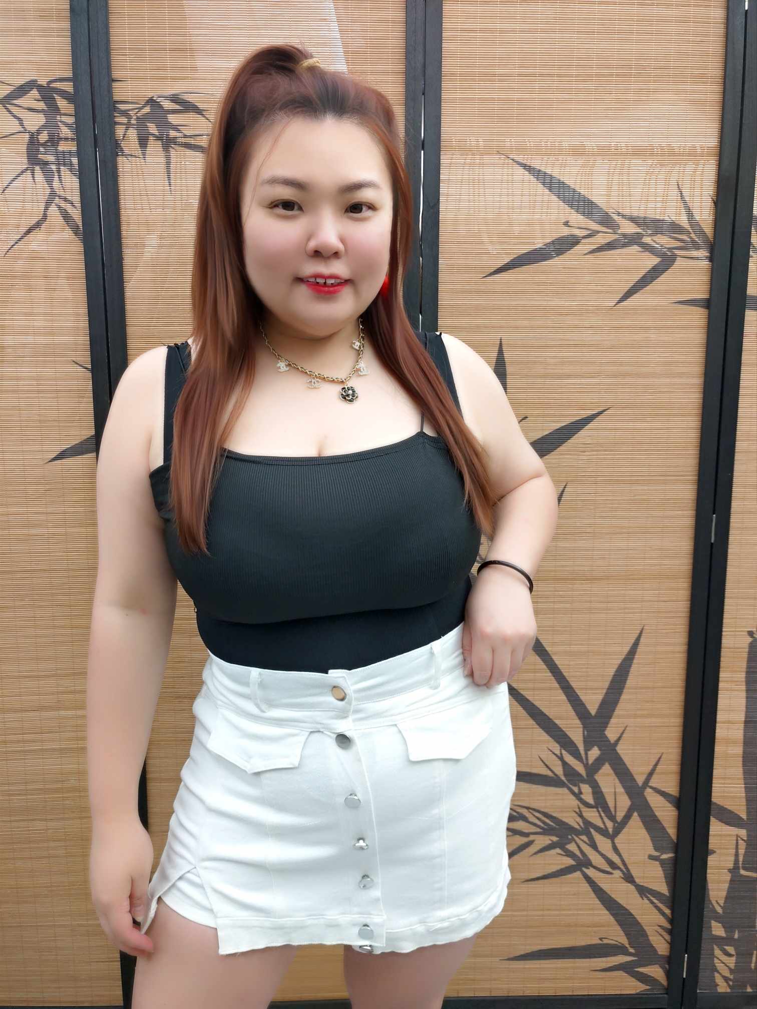 DDE05 1645(A1) 银假排扣修身设计牛仔裤裙