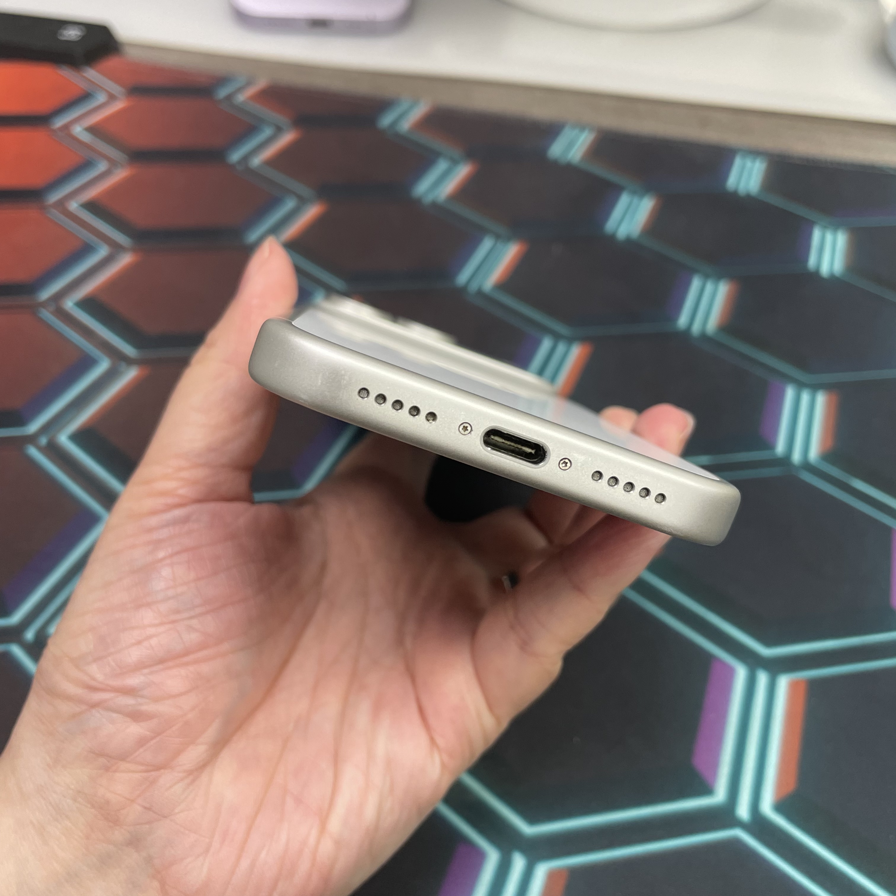 *8295 17 Pro 完美機 512GB 電91 銀色 sliver