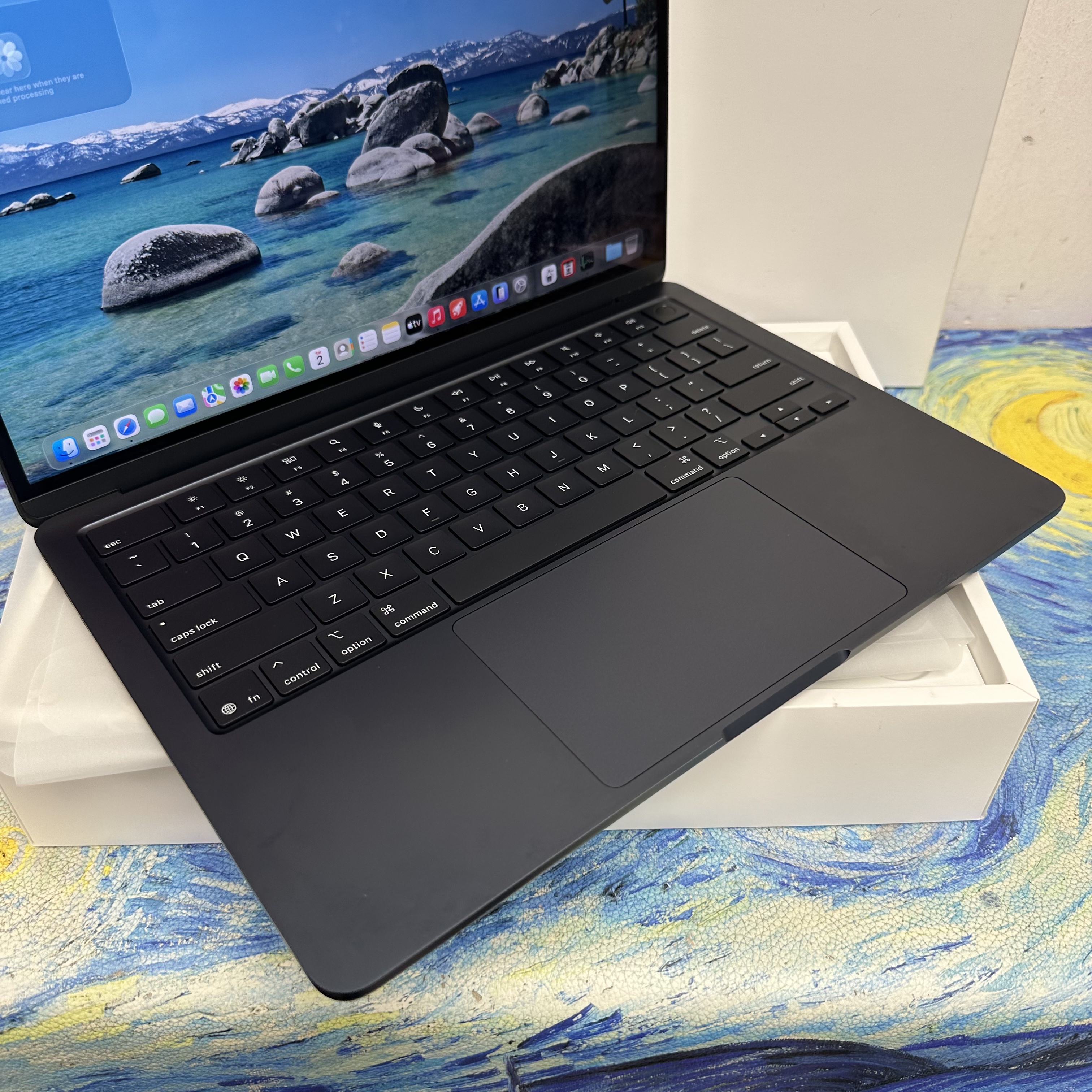 #5825 APPLE  MacBook Air M4 2025 M4 CPU/ 16GB Ram/256GB SSD/10核心GPU/Liquid Retina Mon/13.6吋/午夜藍/Gaming Laptop / Notebook / 超強續航能力/ 原廠保養/ 文書機 / 畫圖 / 剪片 / Movie / Netflix 