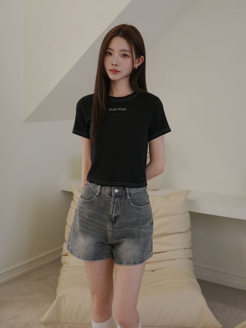 <預訂>🇰🇷MuahMuah Crop Point Pintuck Half T-shirt