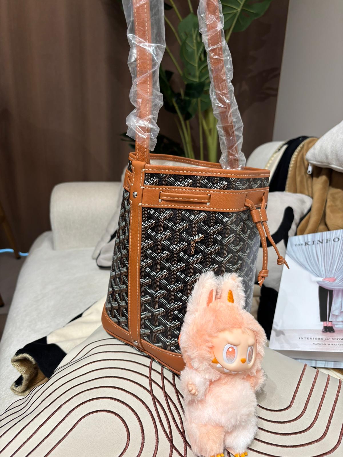 全新 Goyard Petit Bucket Tan 100%Authentic, brand New 全新 ✅收據✅Dust bag