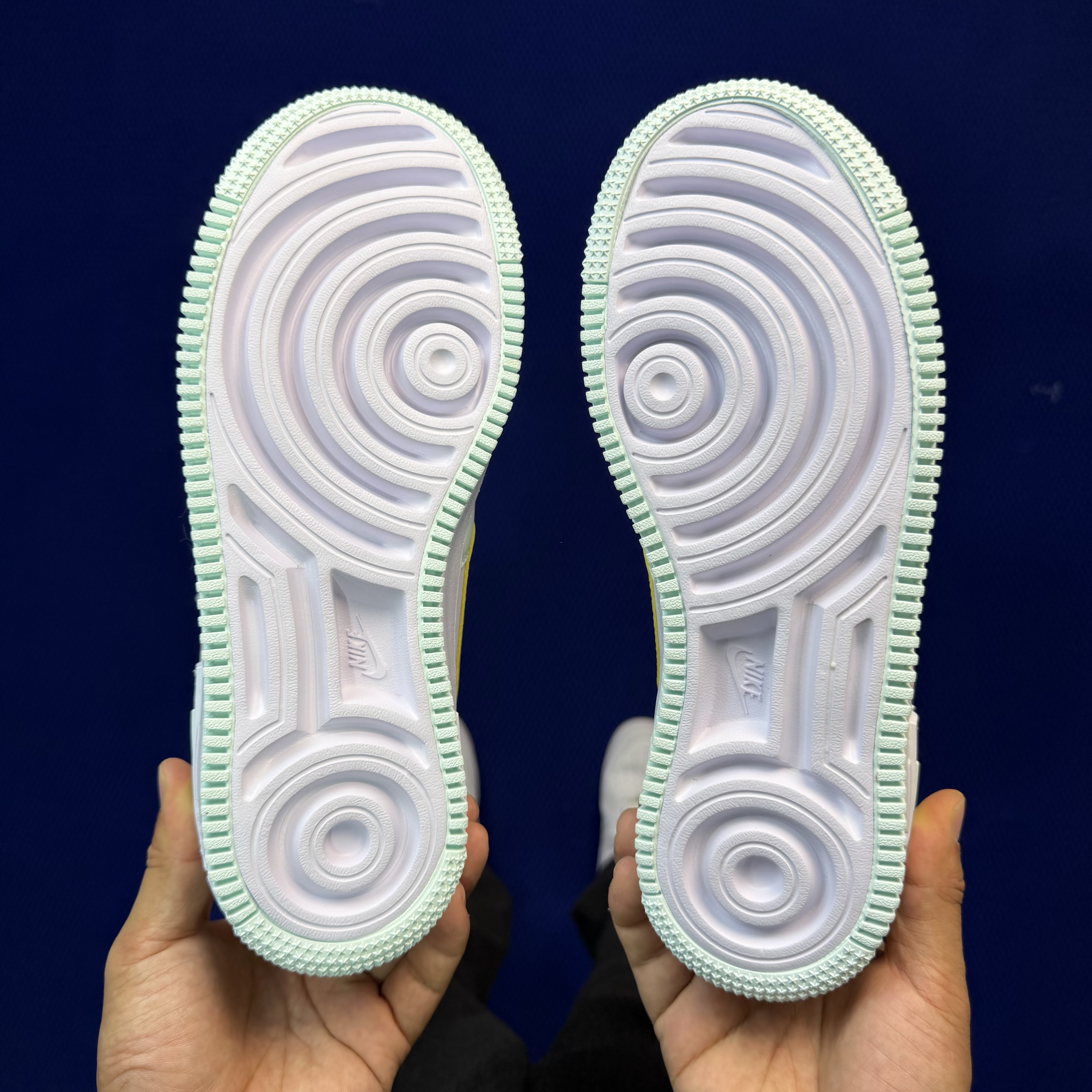 Nike Air Force 1 Shadow