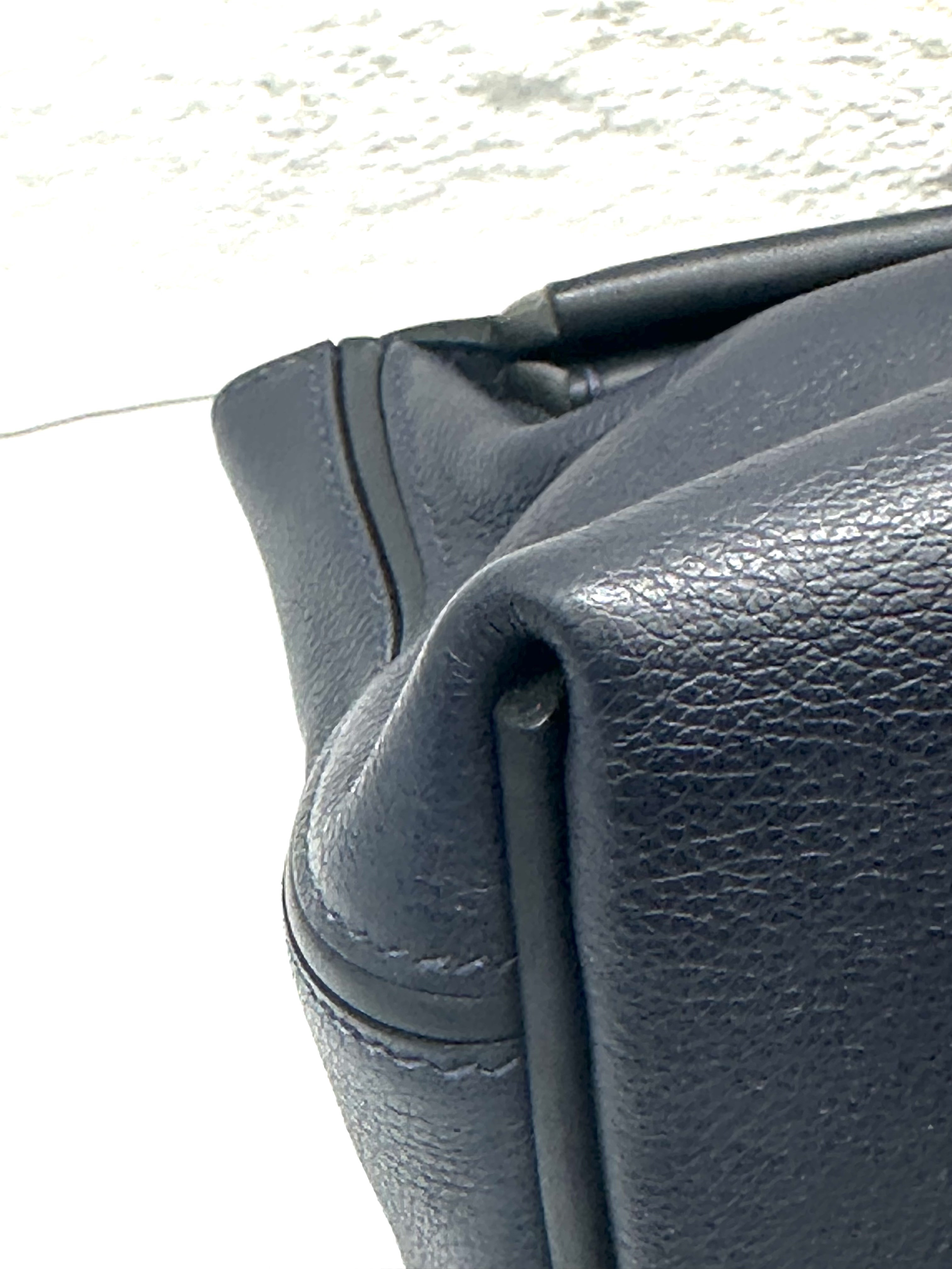 Pre-Owned HERMÉS Mini bag in Noir black Stamp U / Product Code: 26051302