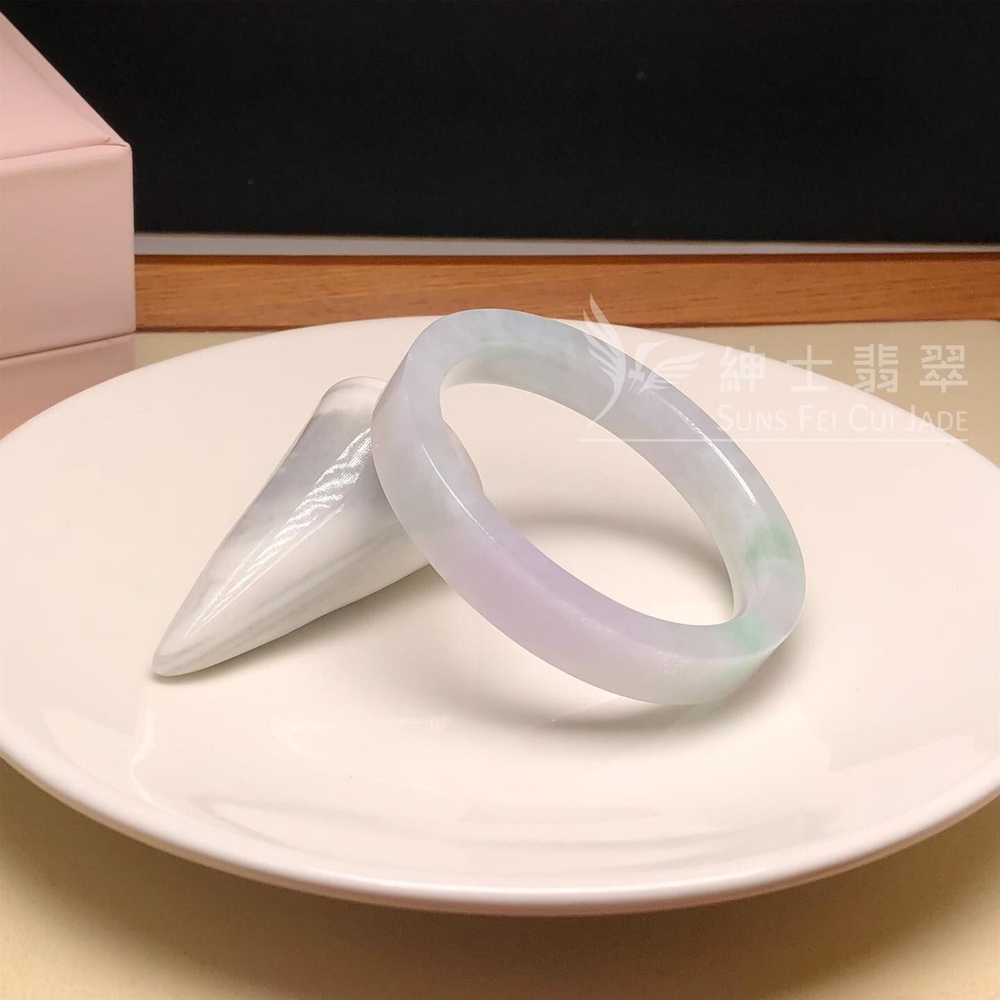 木那春彩貴妃方鐲49.7mm