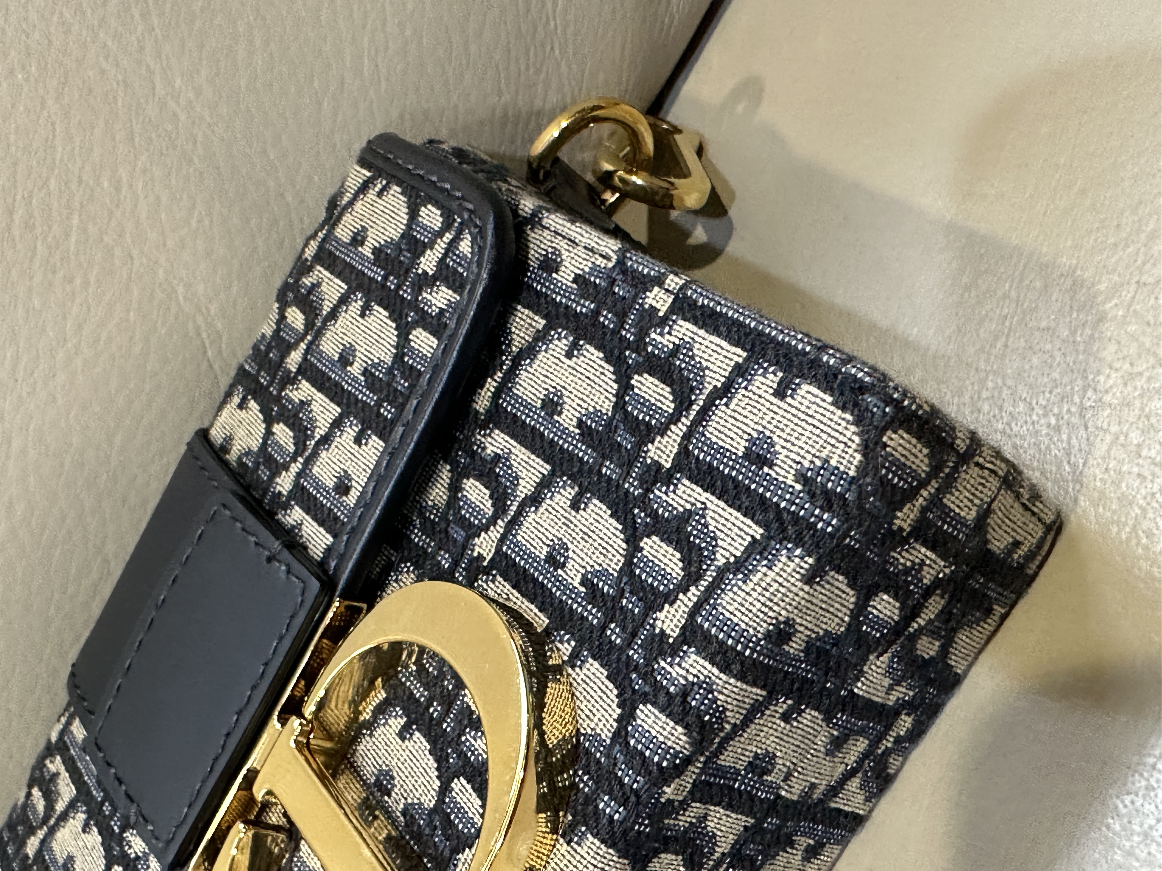 Pre-owned Dior 30 Montaigne Box Bag / Product Code: 26040509