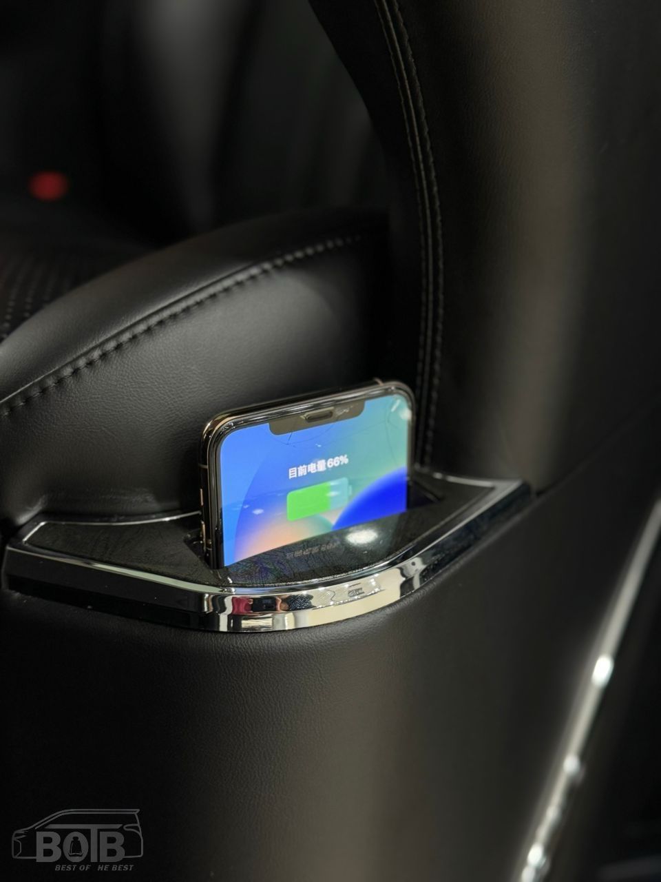 HIACE EXECUTIVE LOUNGE 2.0 PILOT SEAT / UNI-ST-6008-XTD