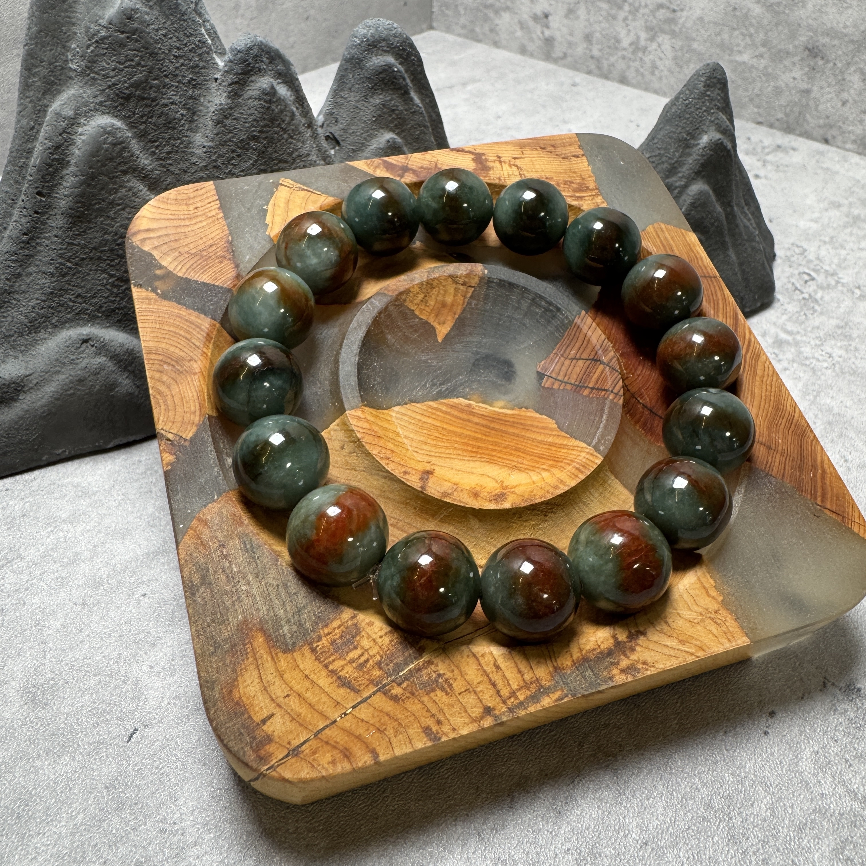 稀有自然紅翡油青種翡翠手串-532