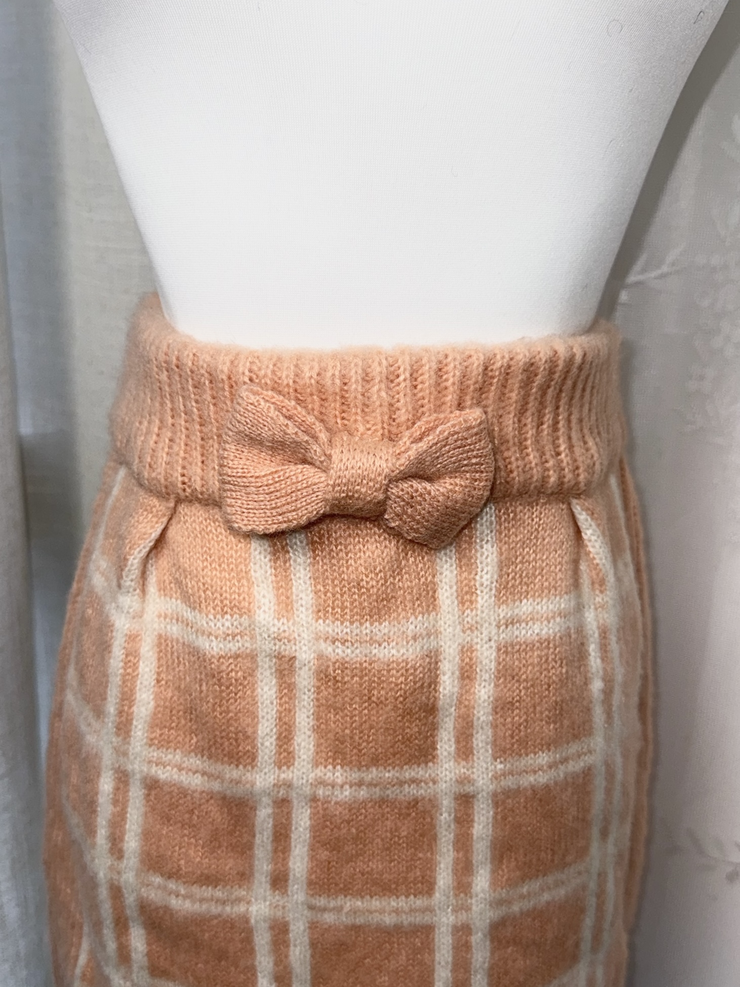 Plaid Knit Mini Skirt with Center Bow