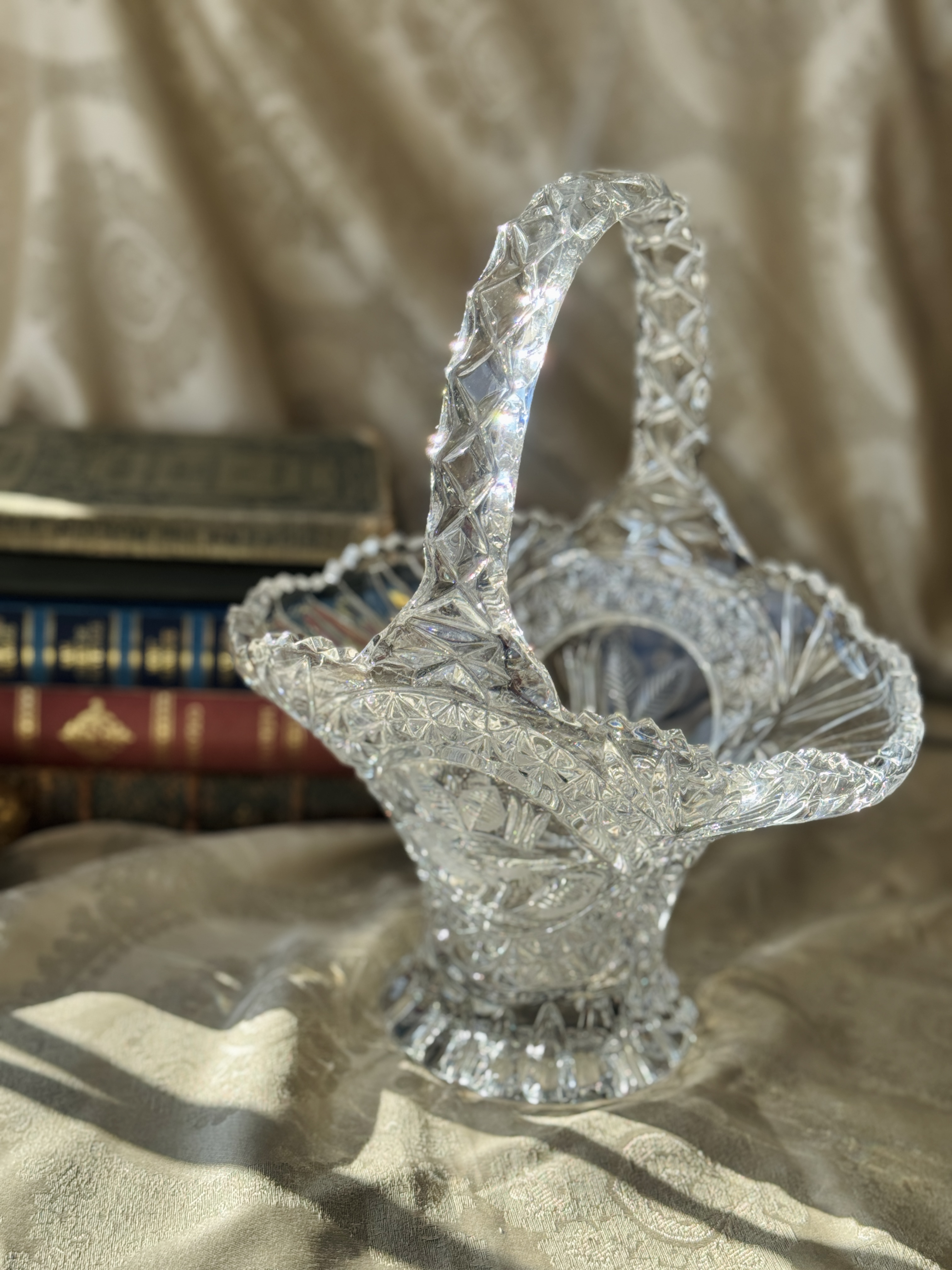 C.a. 1970s–1980s German Hofbauer "The Byrdes Collection" Bird Motif Crystal Deep Basket (MT2587)
