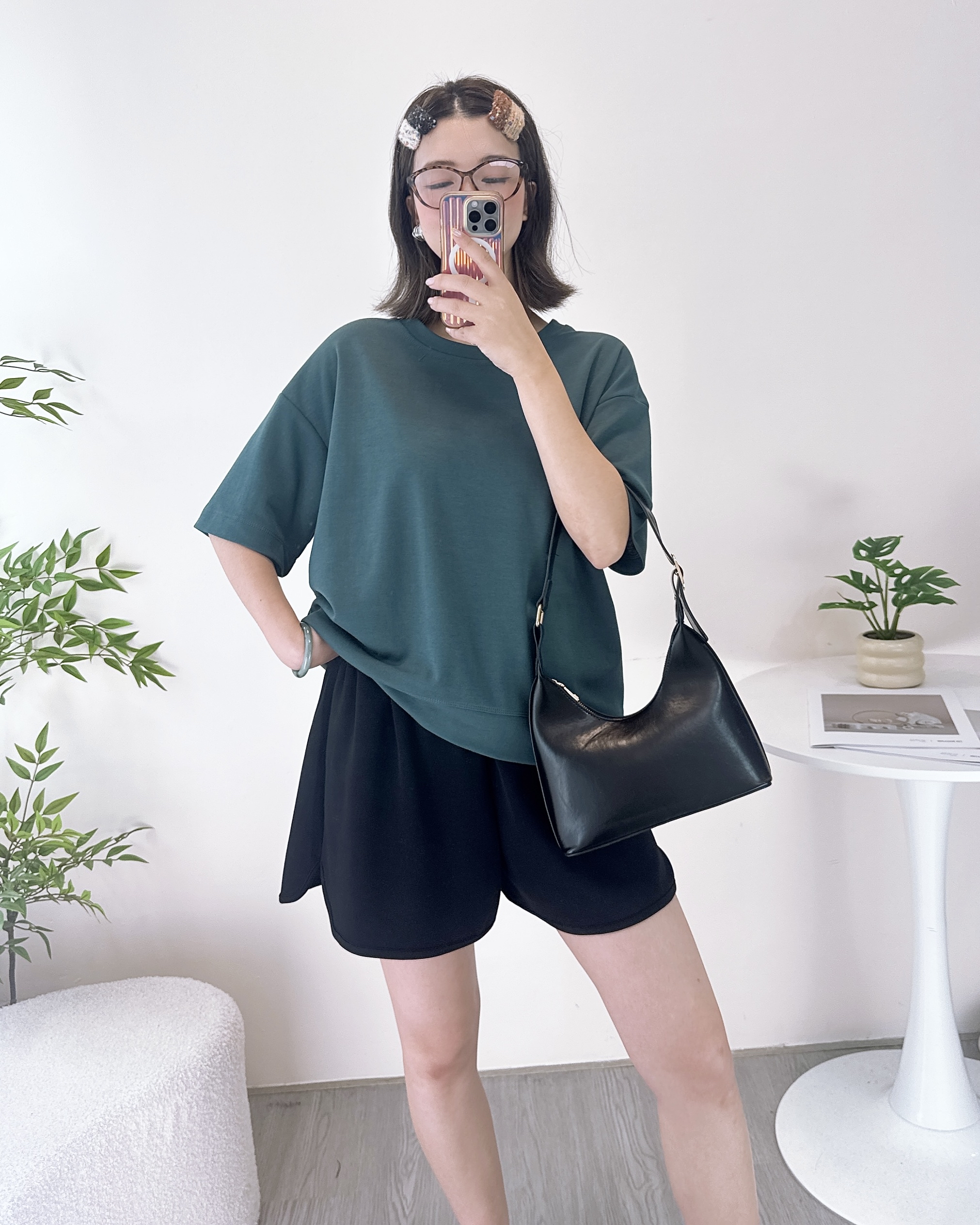 超滑彈性牛奶棉淨色上衣 2色