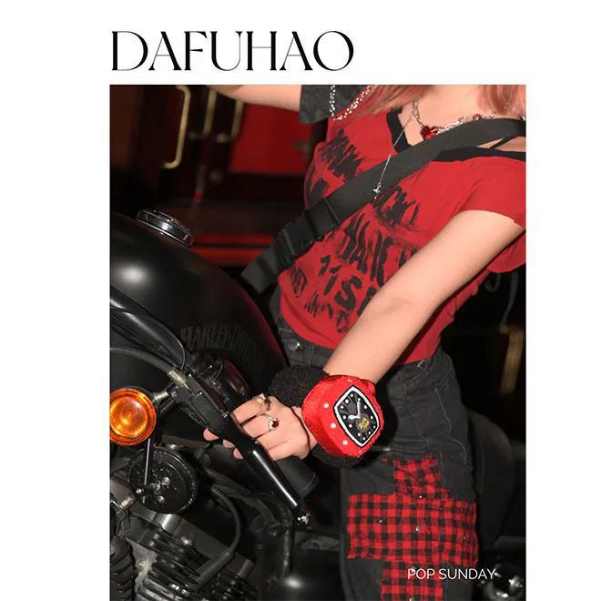 POP SUNDAY Relax名錶系列毛絨盲盒 （1套8盒裝）