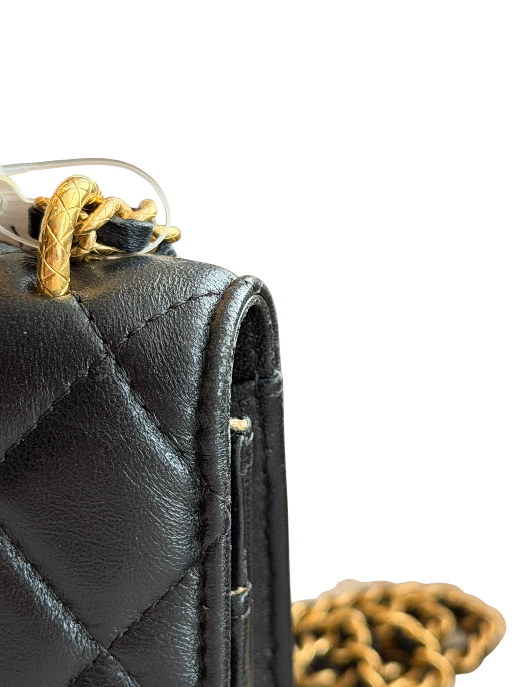 Pre-Owned CHANEL WOC / Product Code: A60081