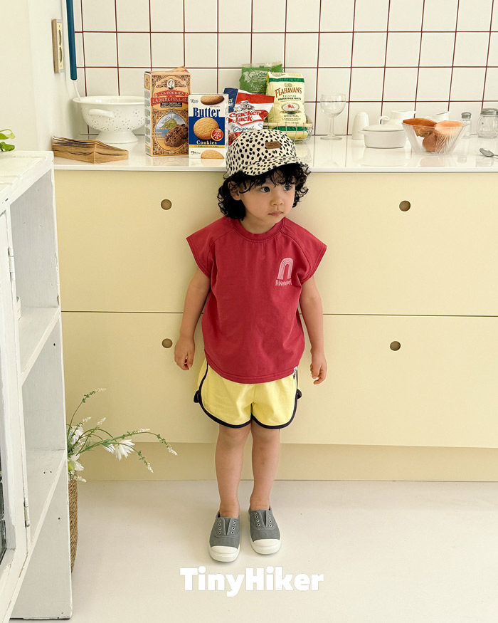 🇰🇷Tiny Hiker背心