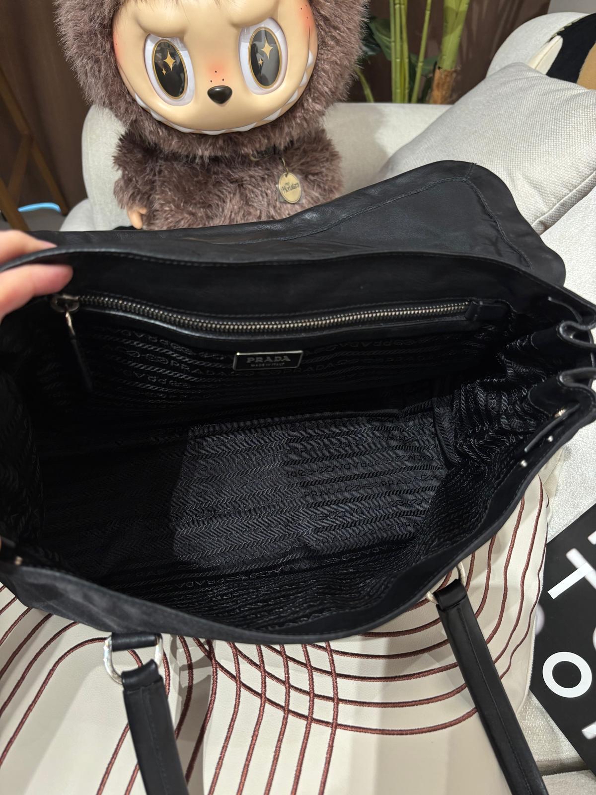 Prada nylon calfskin shoulder bag 100%Authentic,95%new 