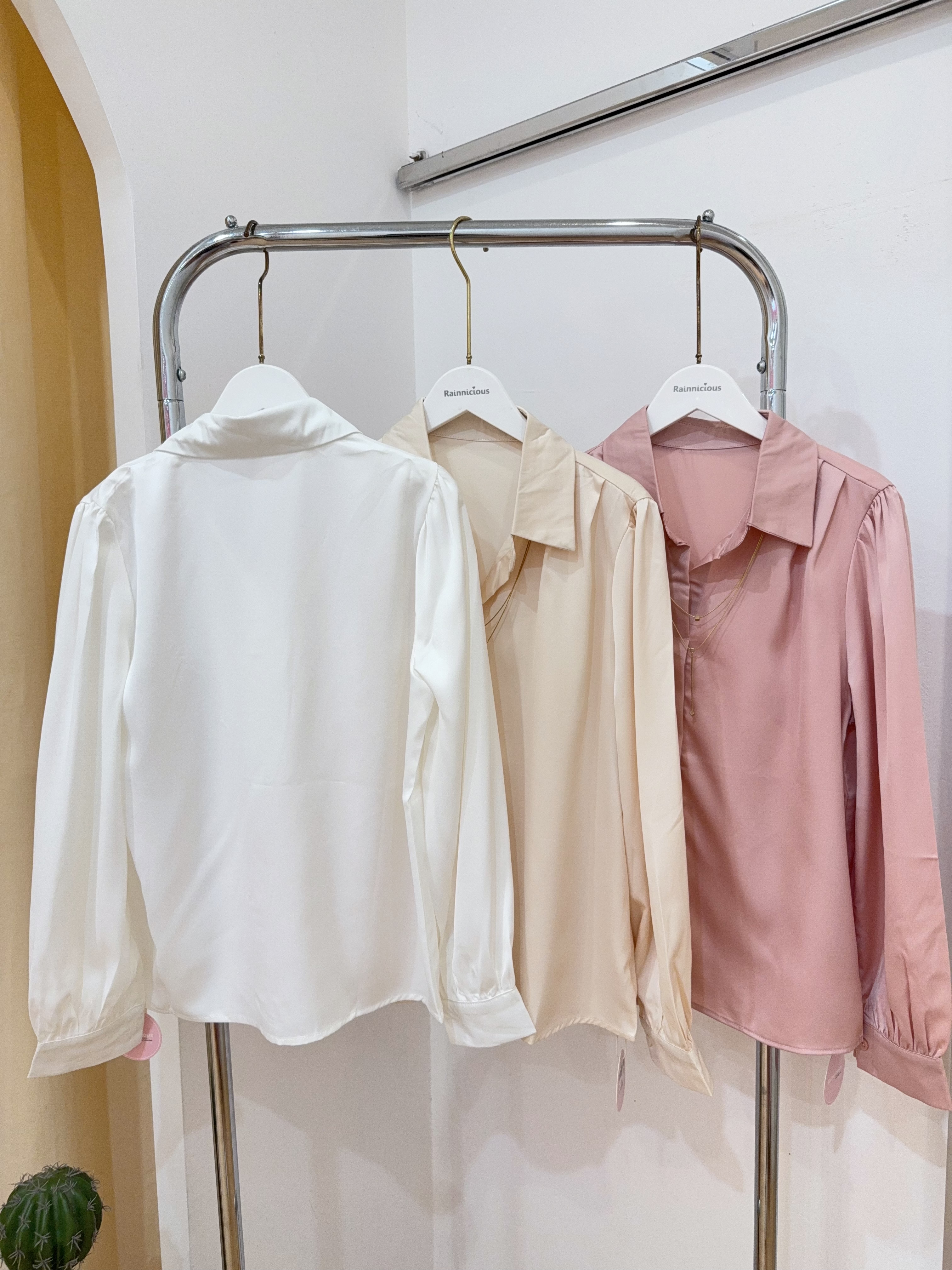 高级感V领带链缎面长袖衬衫 R2657