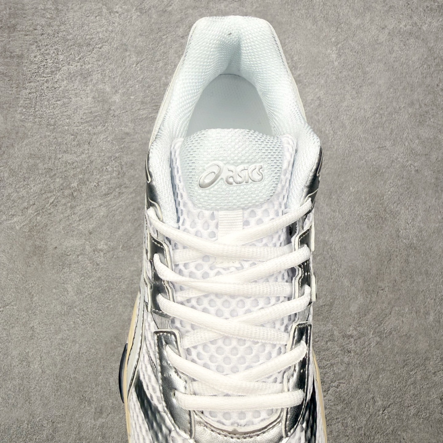 Asics Gel-Cumulus 16