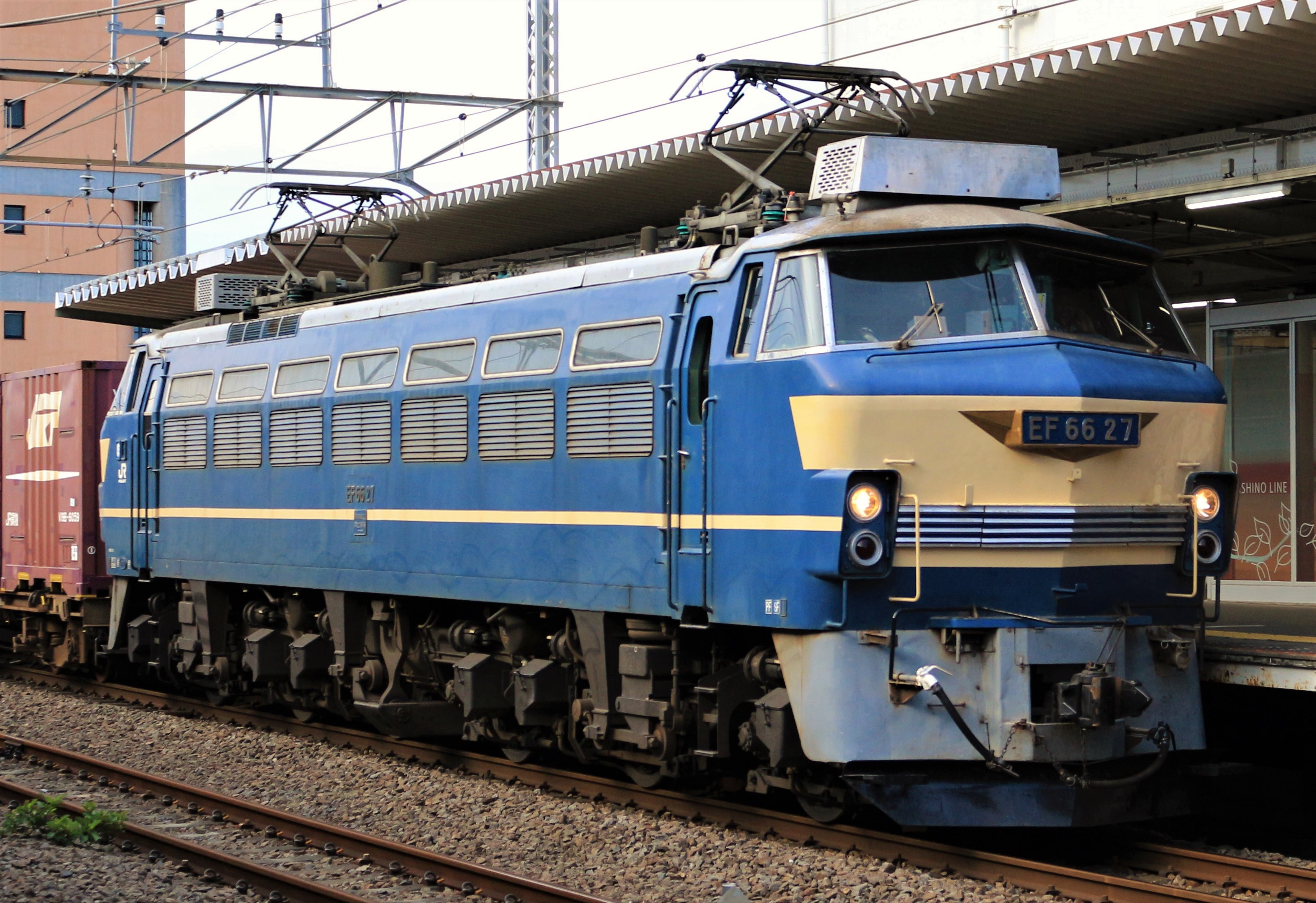 TOMIX HO-2529 EF66-0形電気機関車27号機 (Prestige Series)