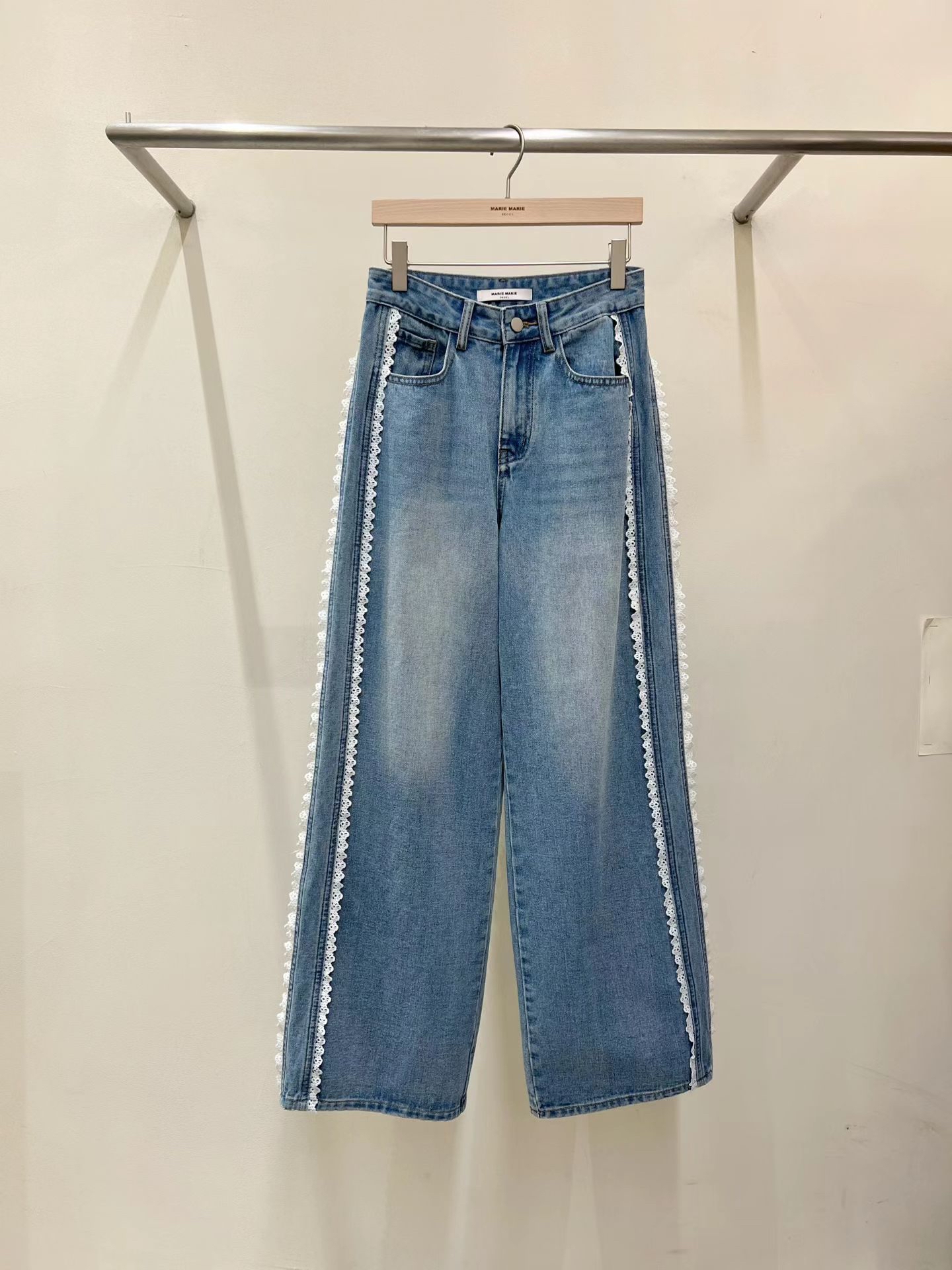 Marie側拼通花邊牛仔褲