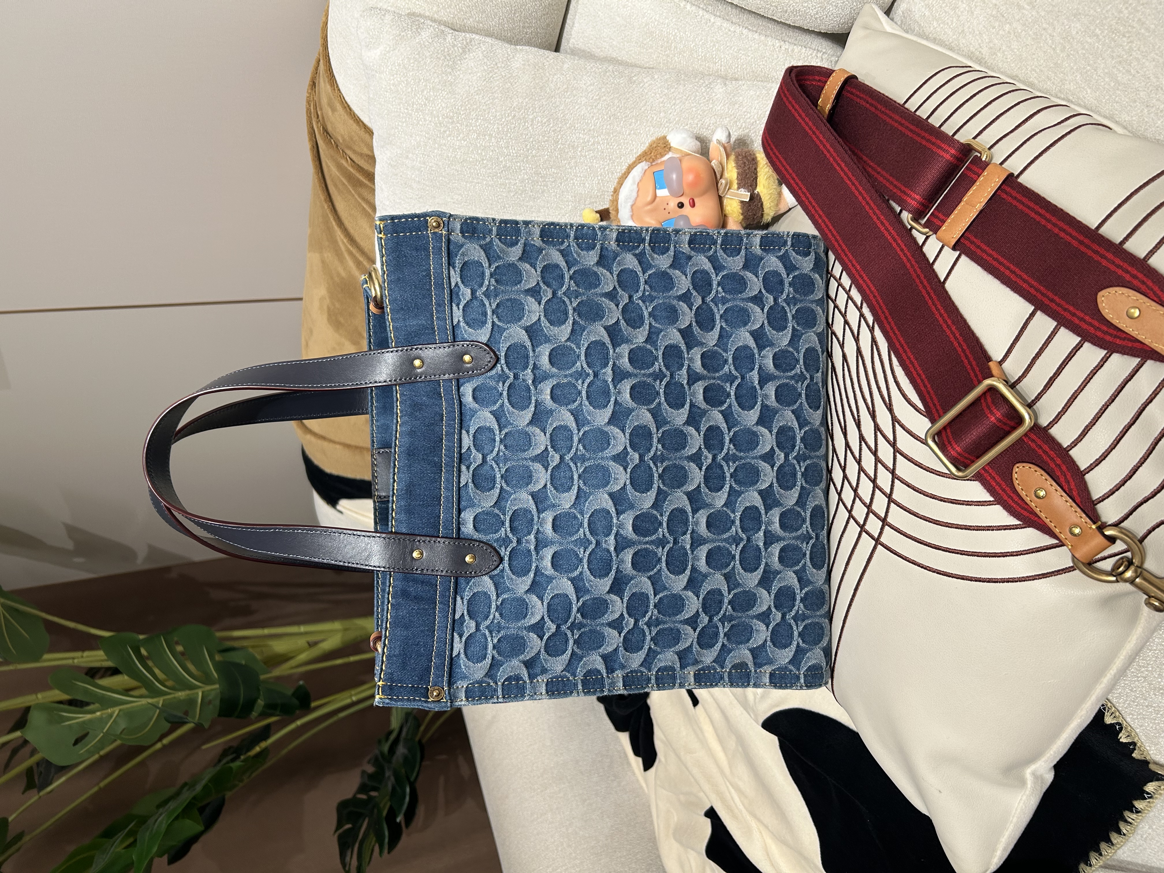 Coach Denim 2Way Tote Bag 100%Authentic, 95%New 