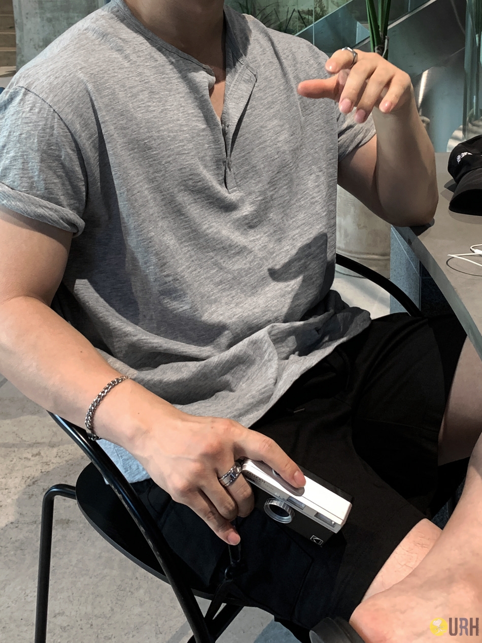【100%保證韓國直送】Soft Slub Henley Neck輕薄柔軟半寬鬆短袖Tee 👕 [8 color] RL115126