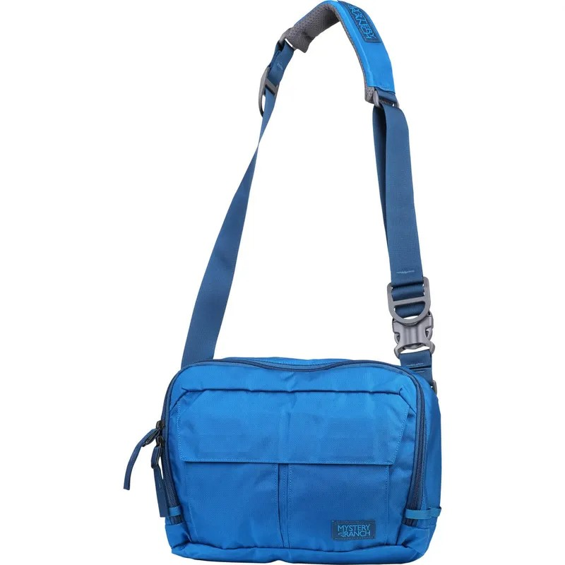 Mystery Ranch District 8