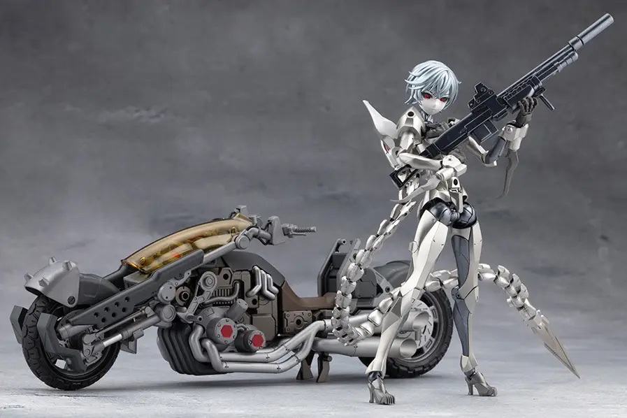 Wreckage Hunter (MegaloMaria Unlimited Universe)