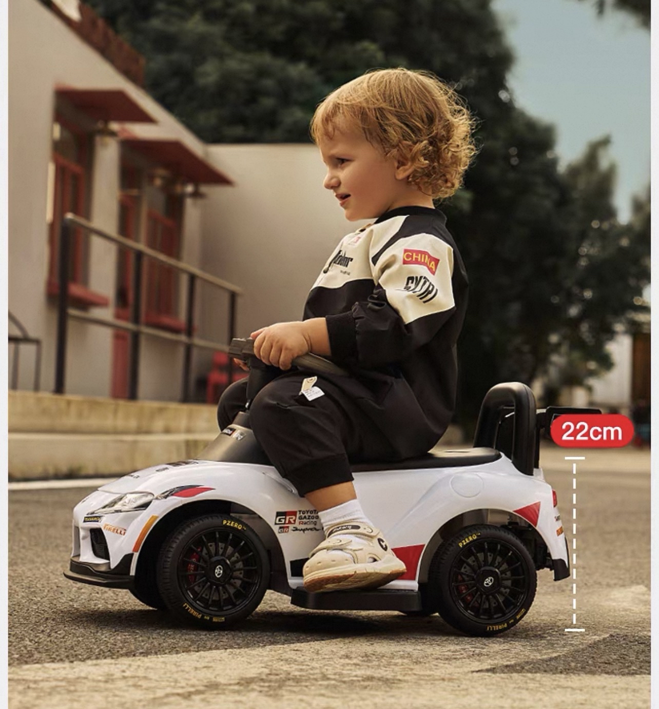 Toyota GR Supra GT4 正版兒童電動滑行車