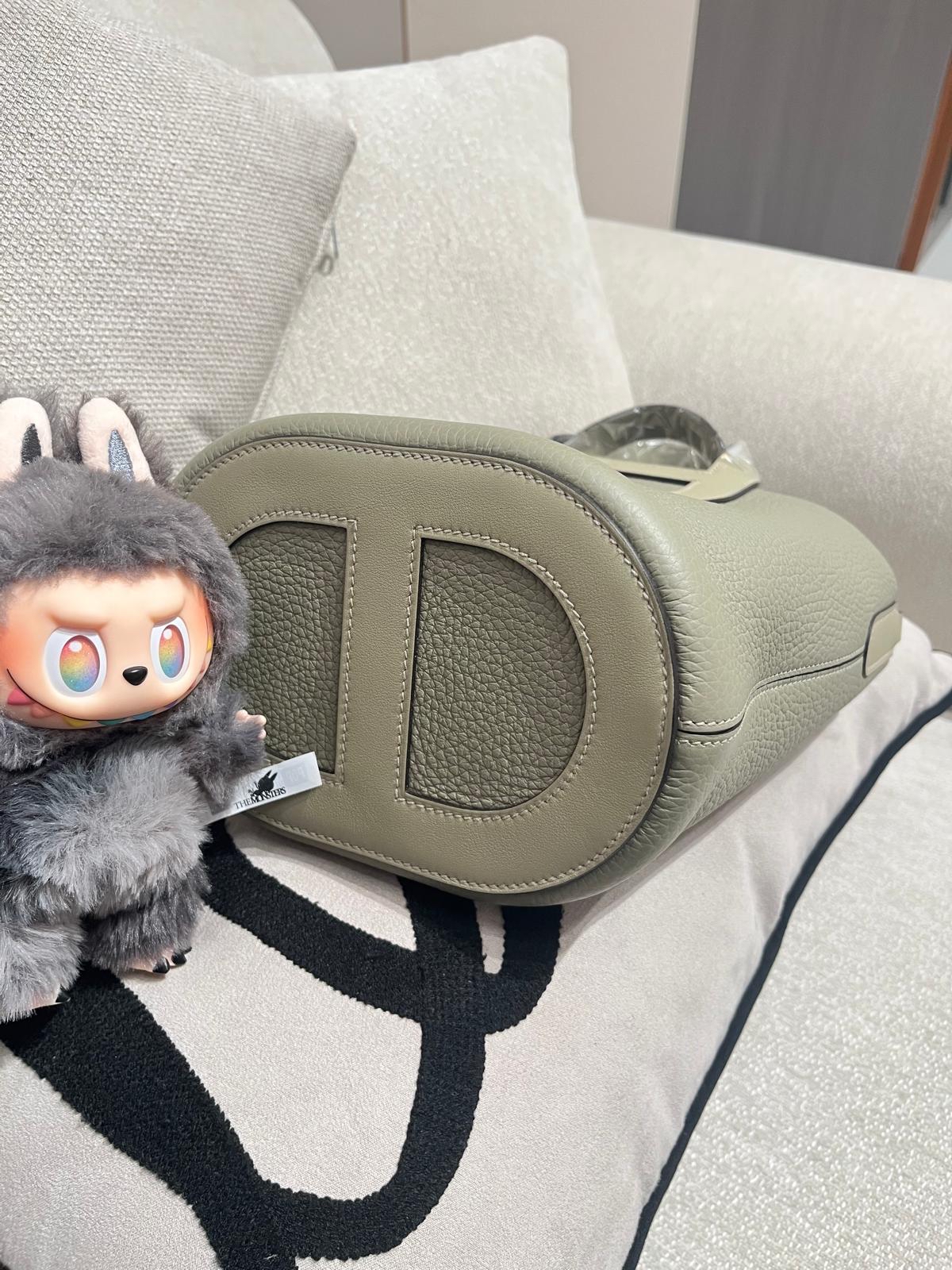 全新 Hermes in the loop 18,STAMP B,Q1 Sauge Clemence Calfskin,100%Authentic ,100%new 全新貨品 ✅收據✅dust bag✅盒 