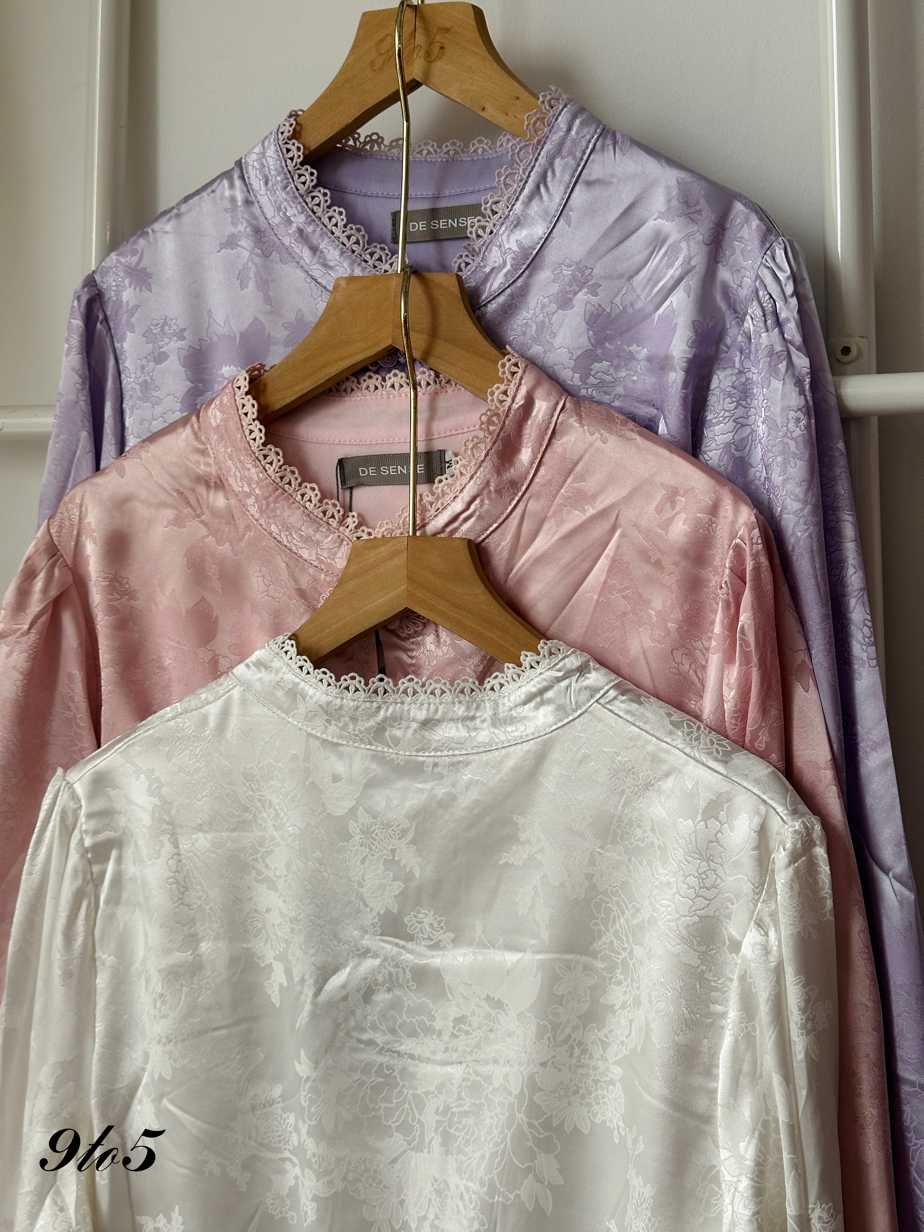 T3934 Long Sleeve Cheongsam Top - 4 Colors