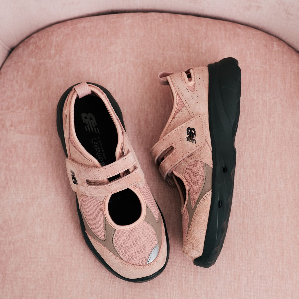 [New Balance] FW BREEZE - PEONY