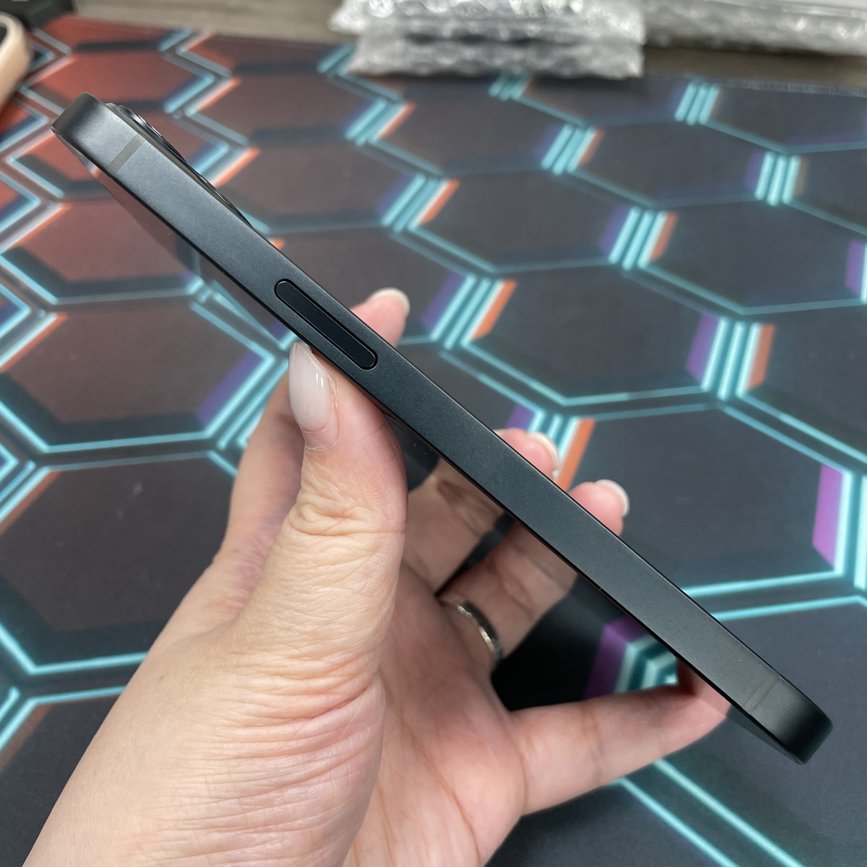 *6576 13 完美機 512GB 電100 黑色 black