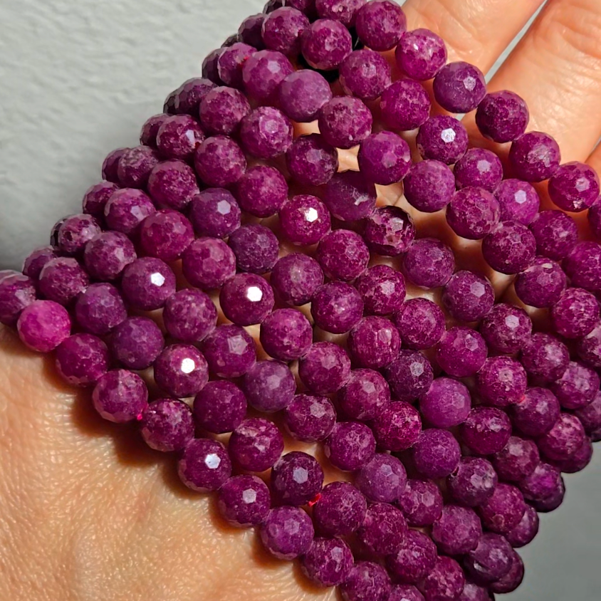 Faceted 6.4mm ruby bracelets with UV reaction - RBY128