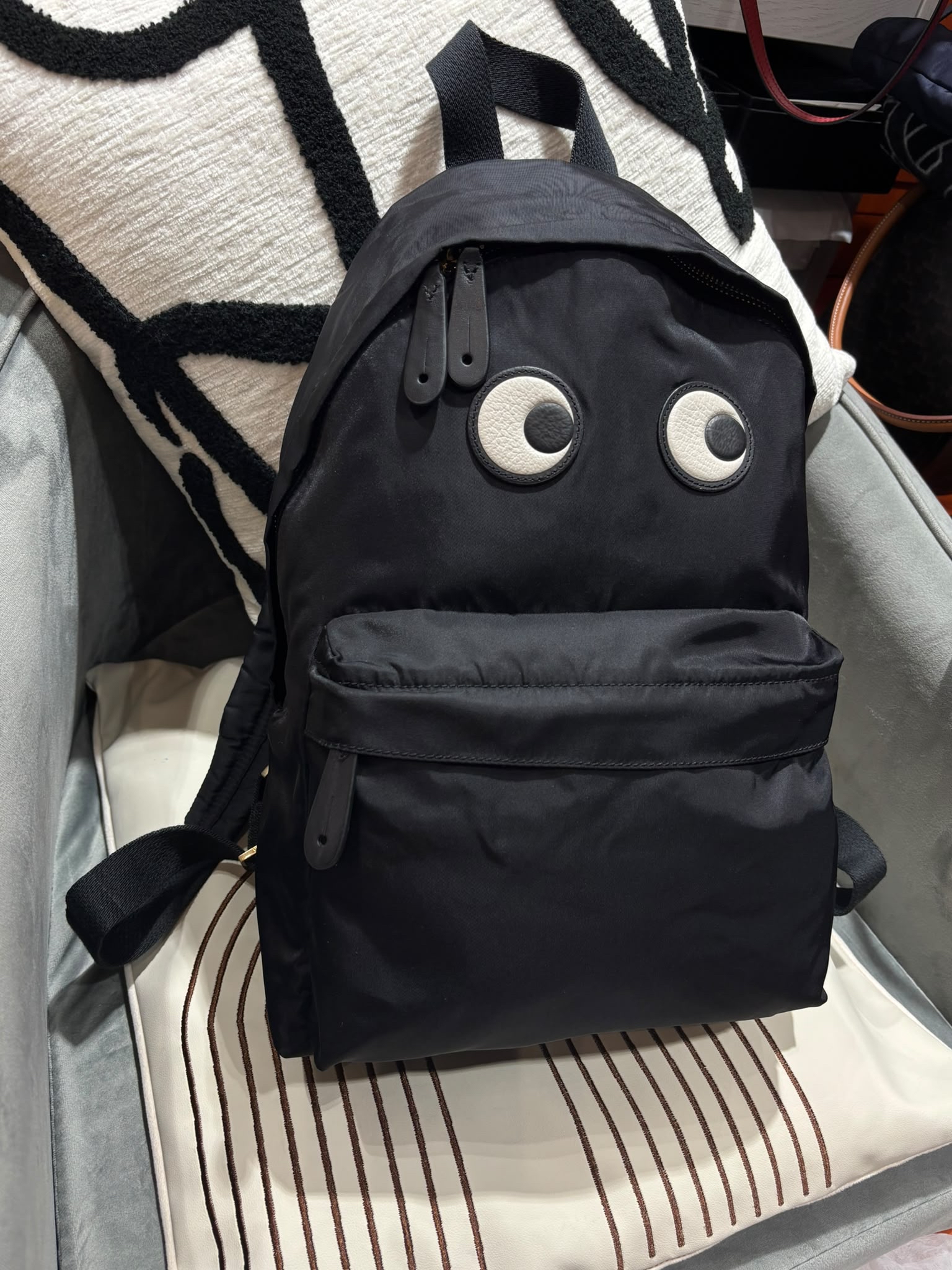 Anya Nylon Backpack Black 100%Authentic, 98%new ✅shopping bag 