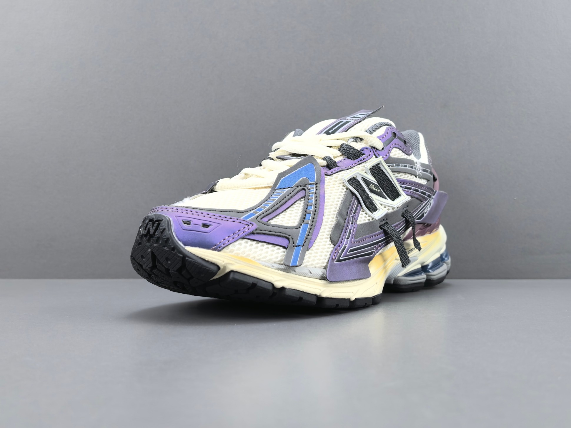 New Balance 1906A U1906ANB