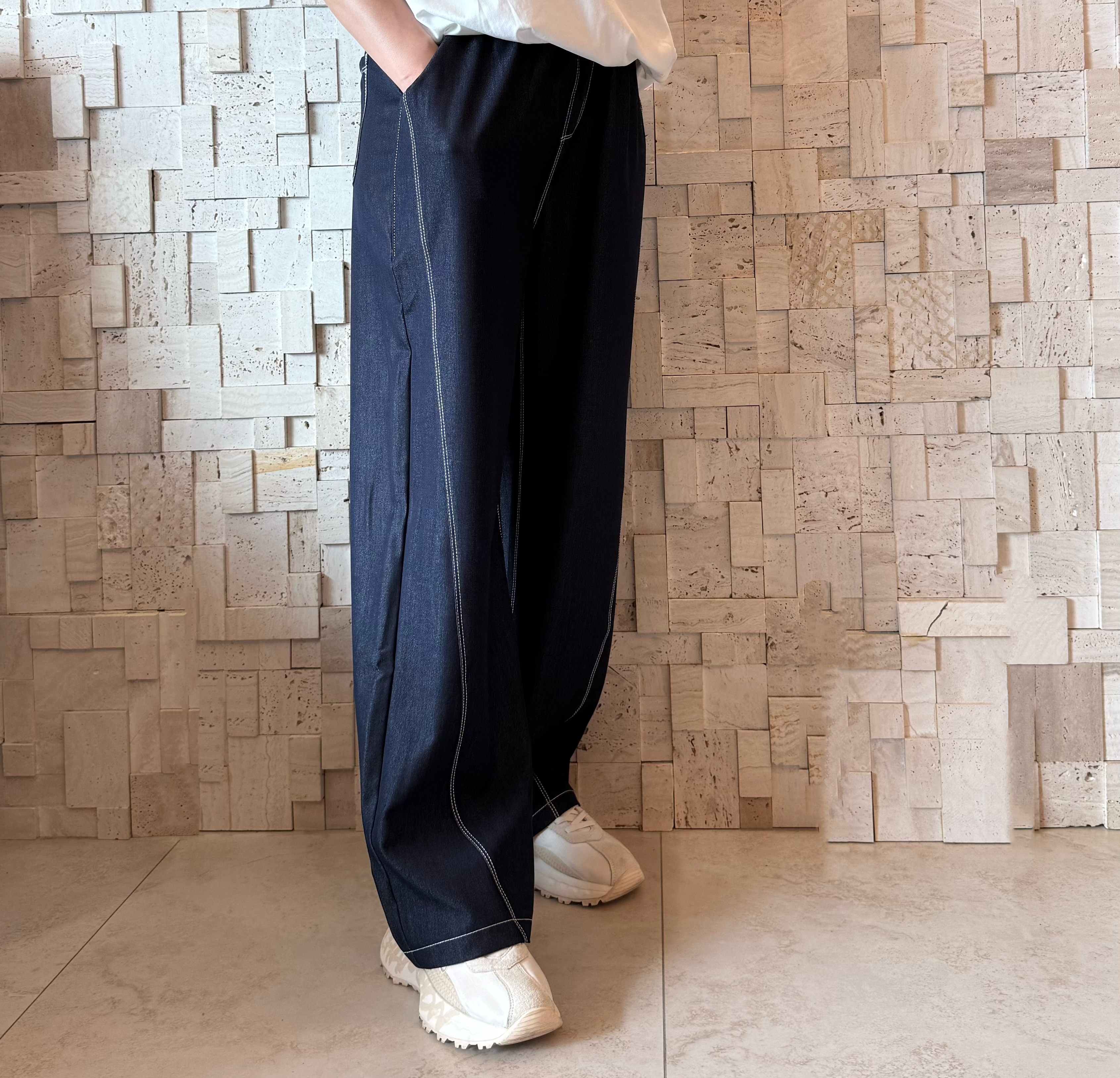 B00570 薄料混棉牛仔布闊褲