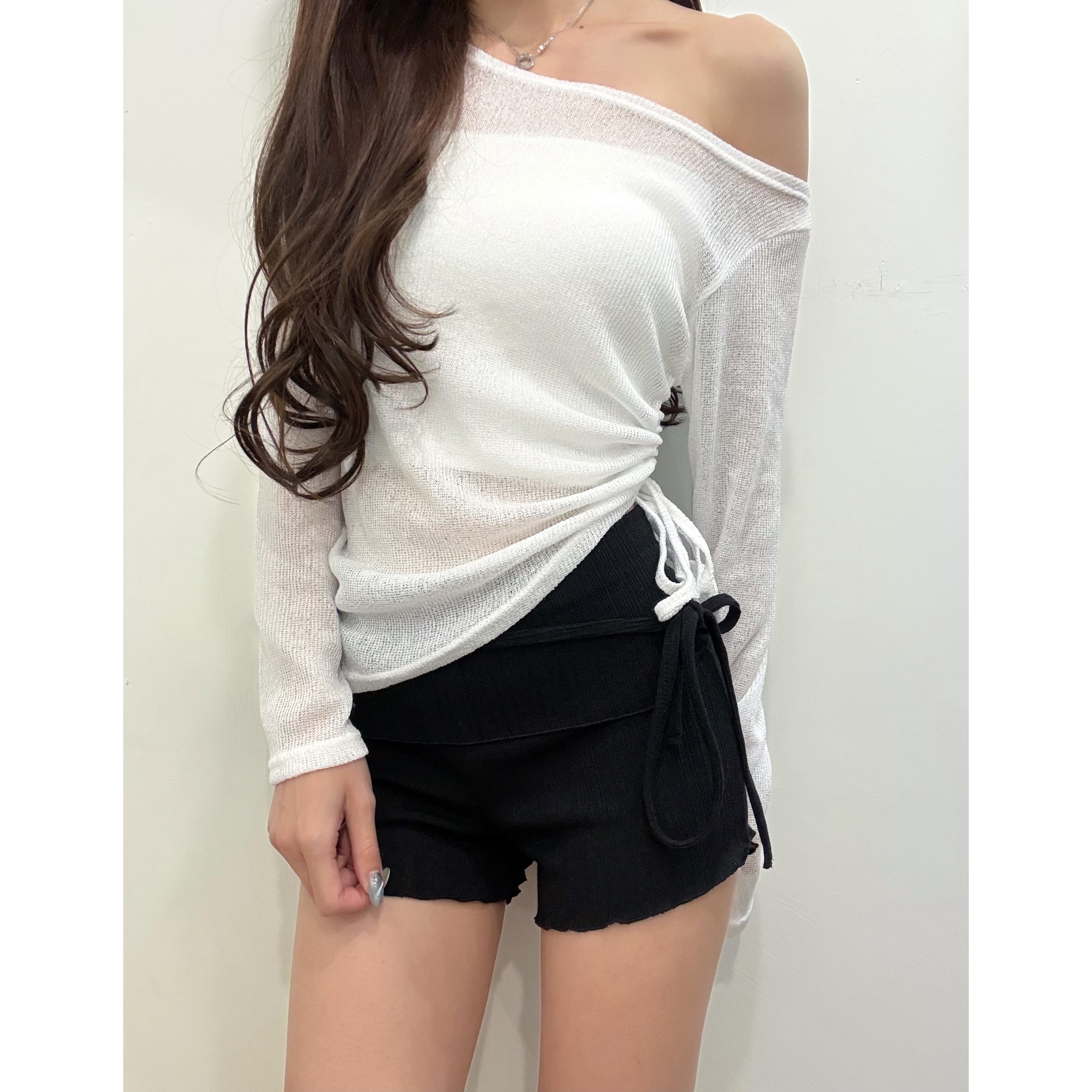 新品價5月22截💙2605S《PINSTRIPE TIE-WAIST SHORTS》