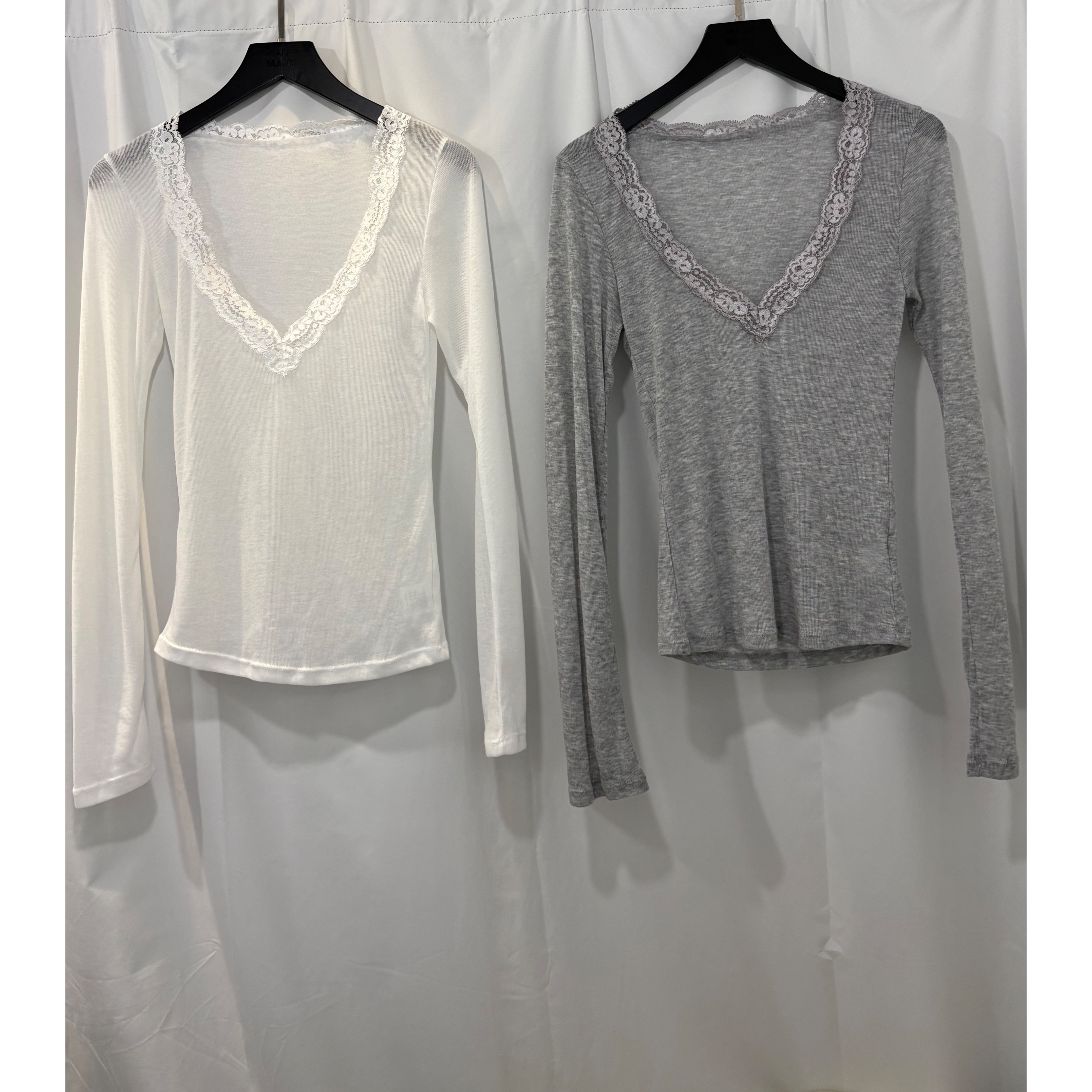 優惠價9月5截🐿️2608T《LACE TRIM SHEER TOP》