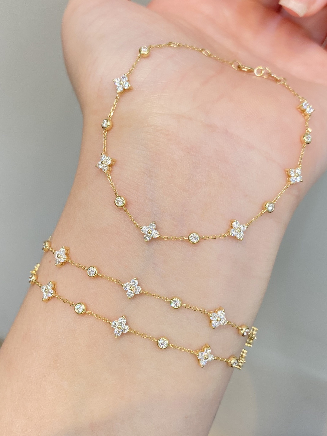 18K Diamond Bracelet 