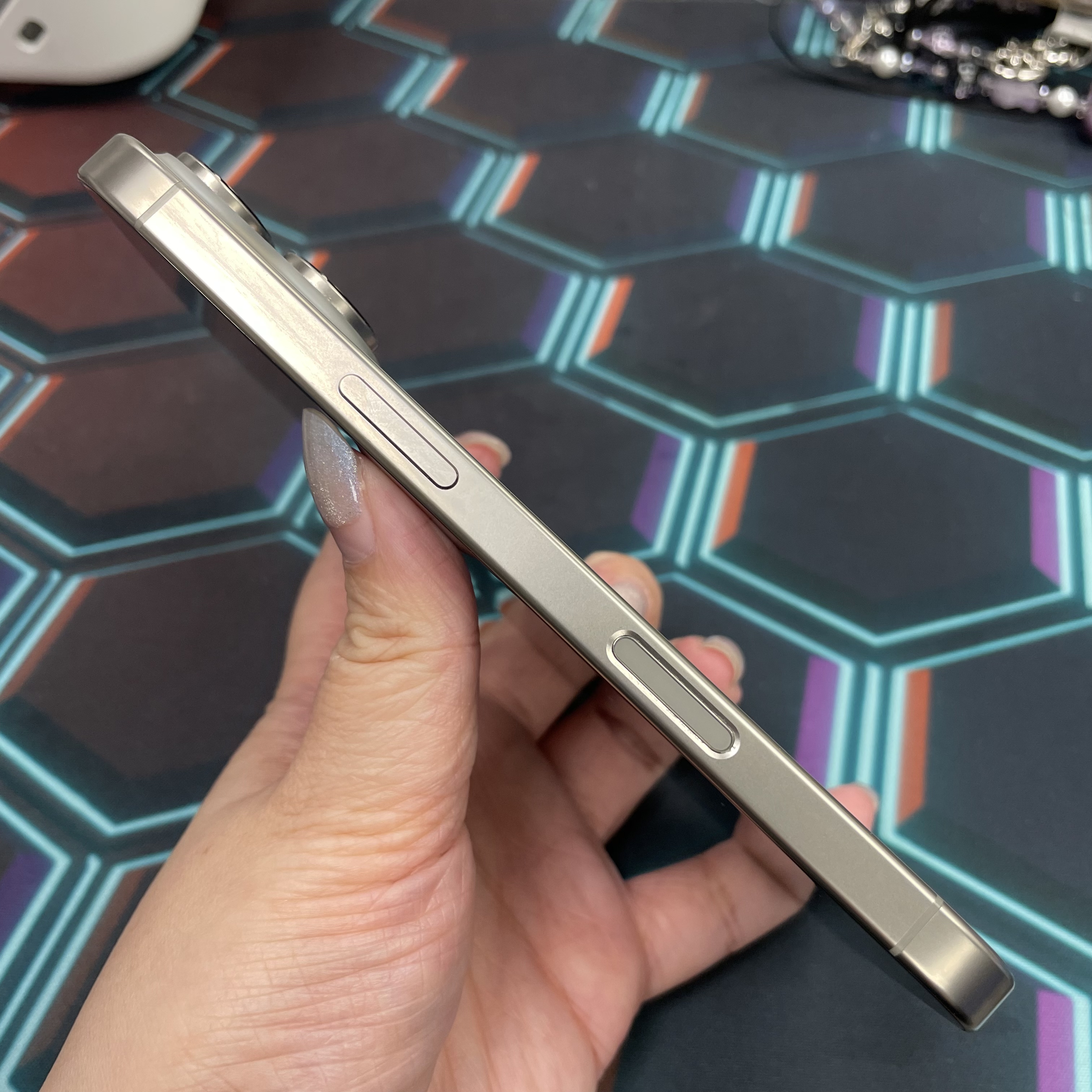 *7222 16 pro 完美機 512GB 電84 原色 gray
