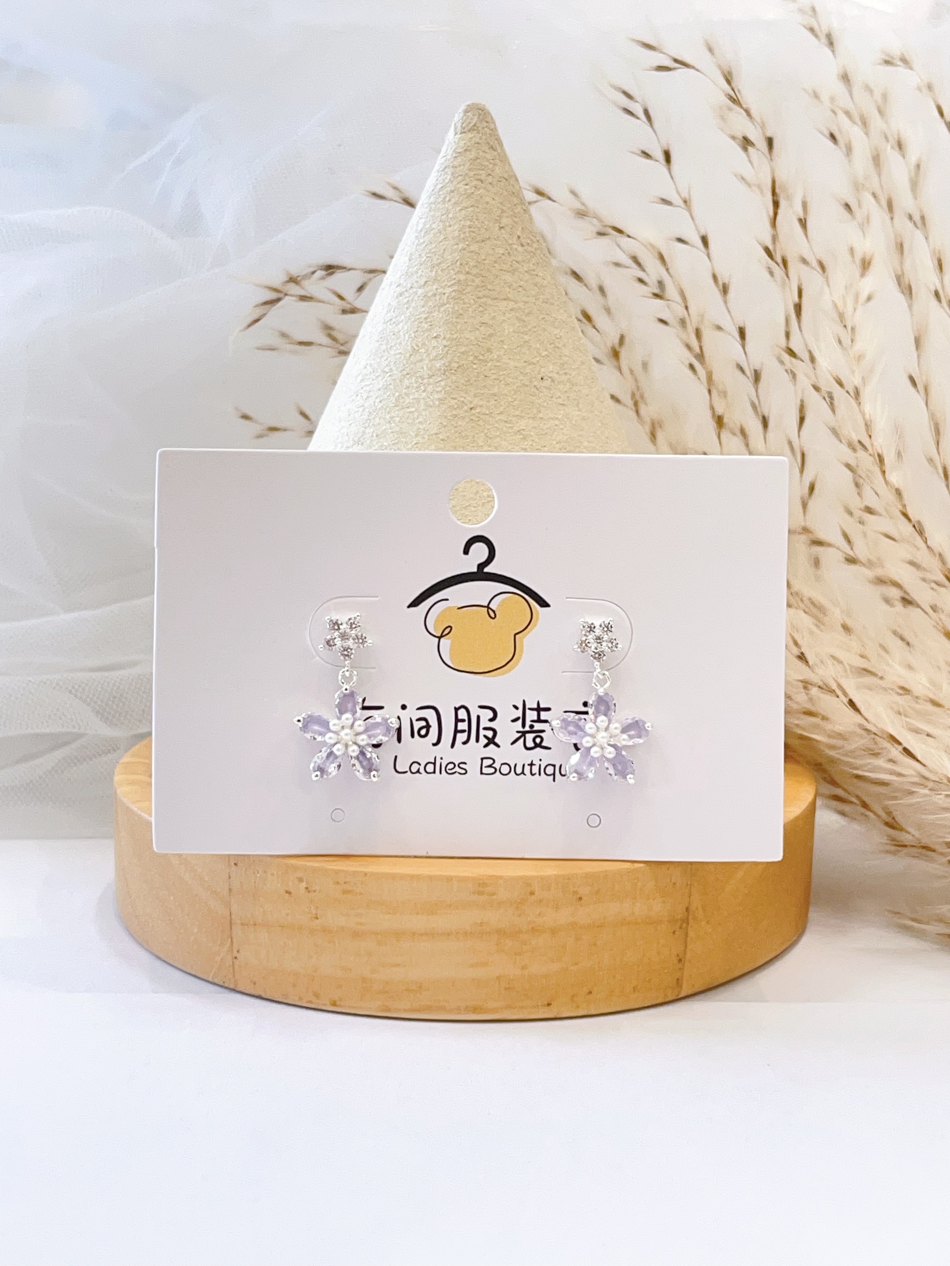 轻奢小花朵百搭耳环