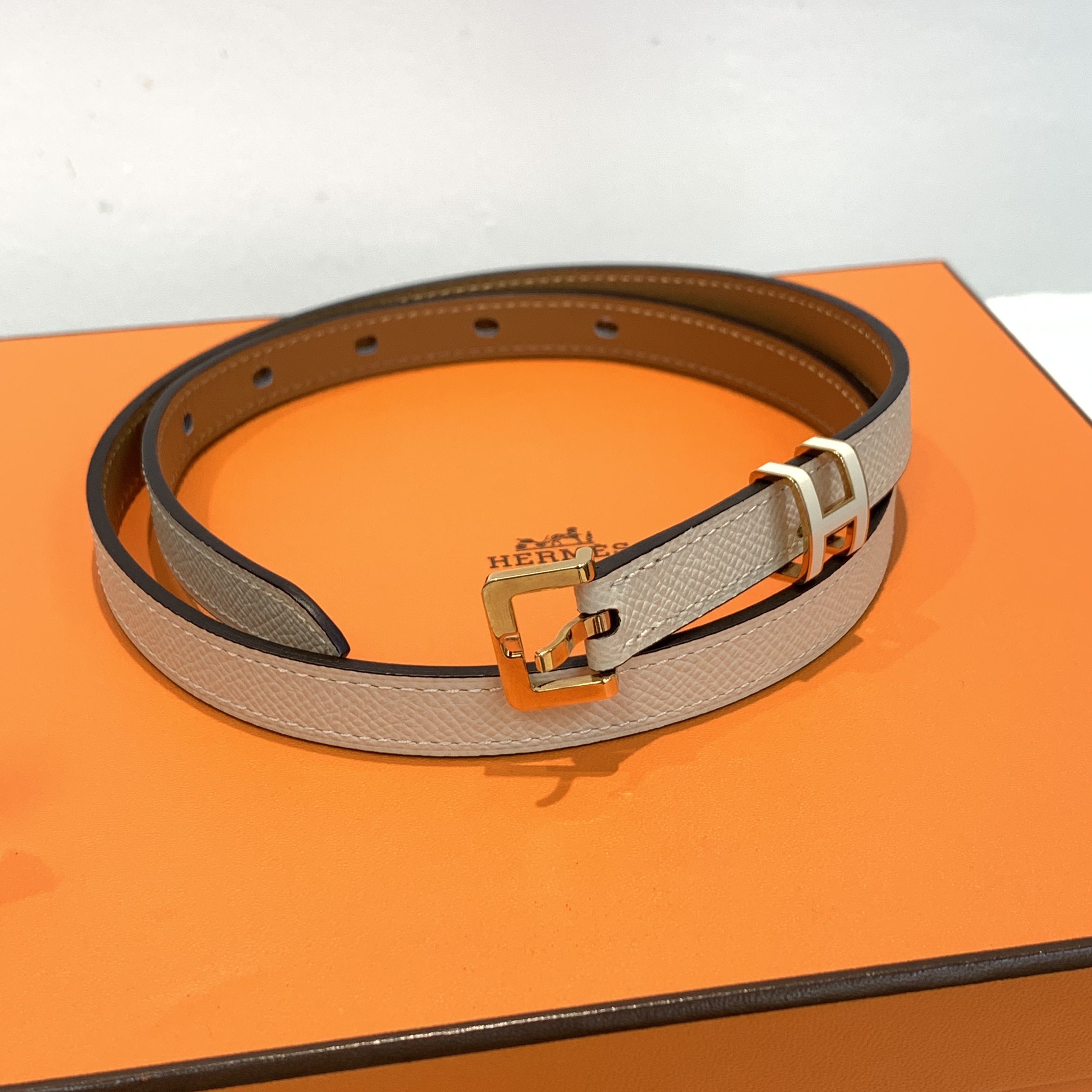 Hermes愛馬仕小牛皮popH腰帶 奶昔白