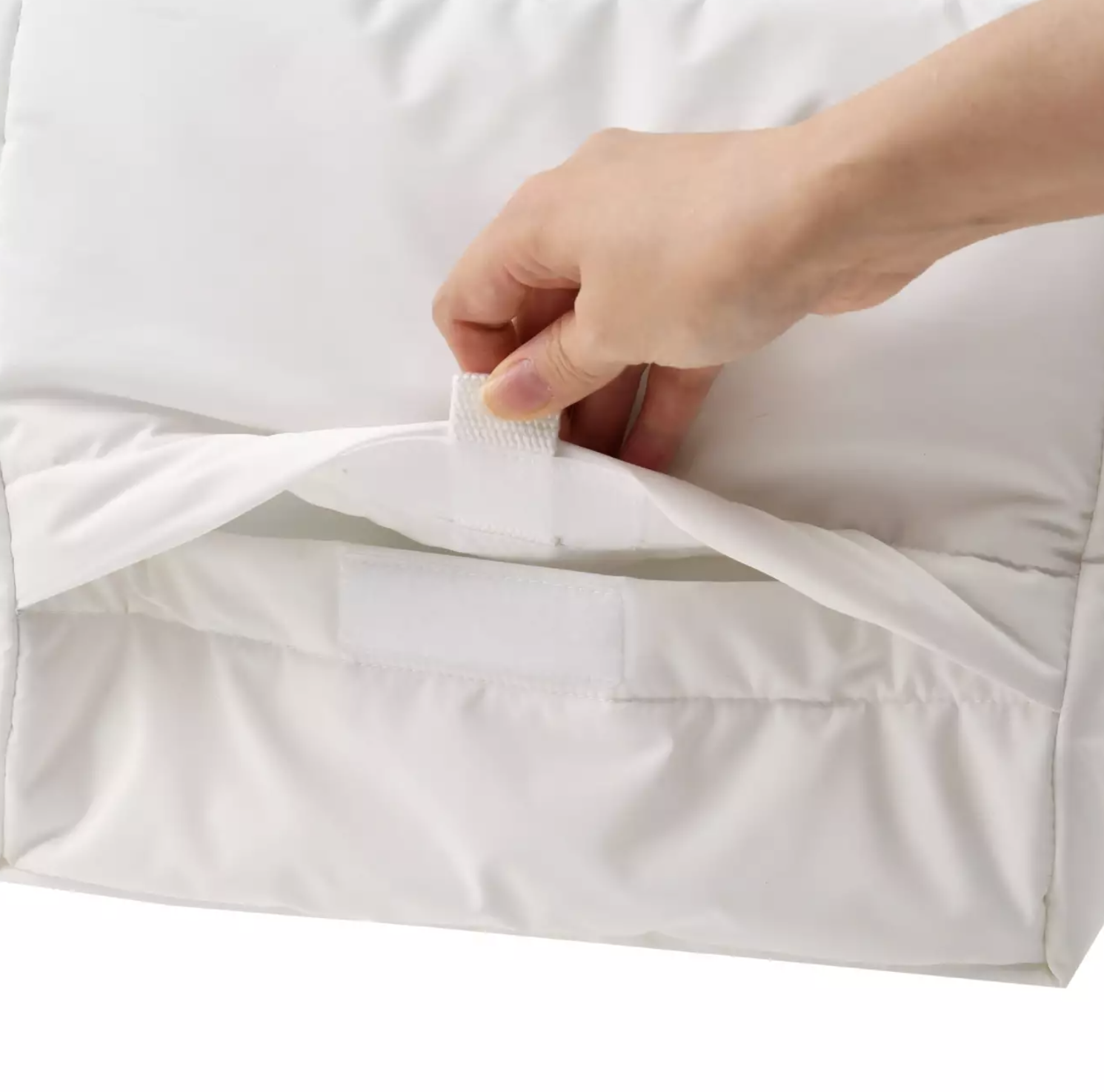 預訂 Care Robot Baymax 旅行牙刷 眼鏡掛鏈 紙巾桶 化妝袋 2way bag 攬攬公仔 發光加濕器