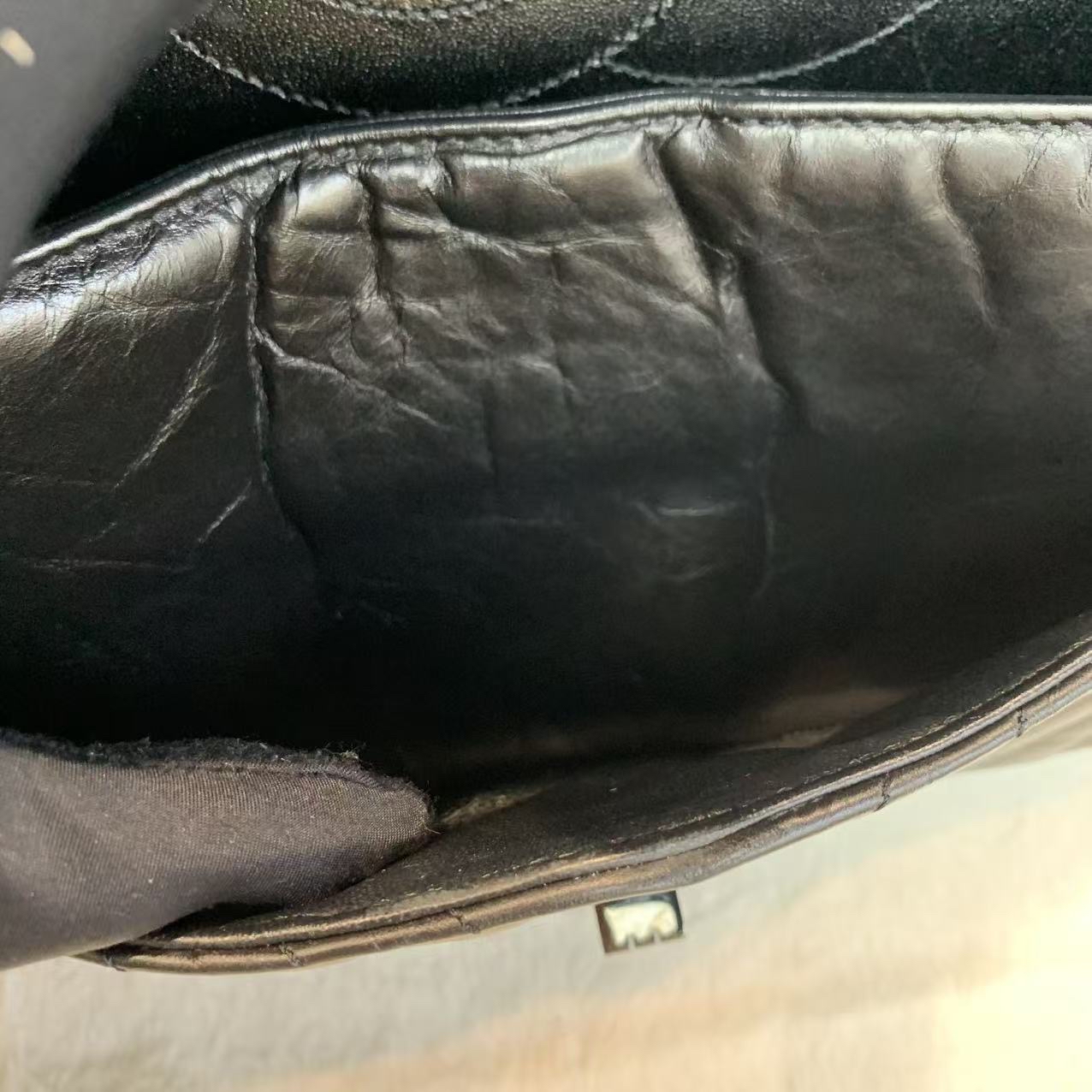 Chanel 香奈兒2.55中號 So Black 全黑牛皮 做舊風V紋 經典款鏈條斜挎包