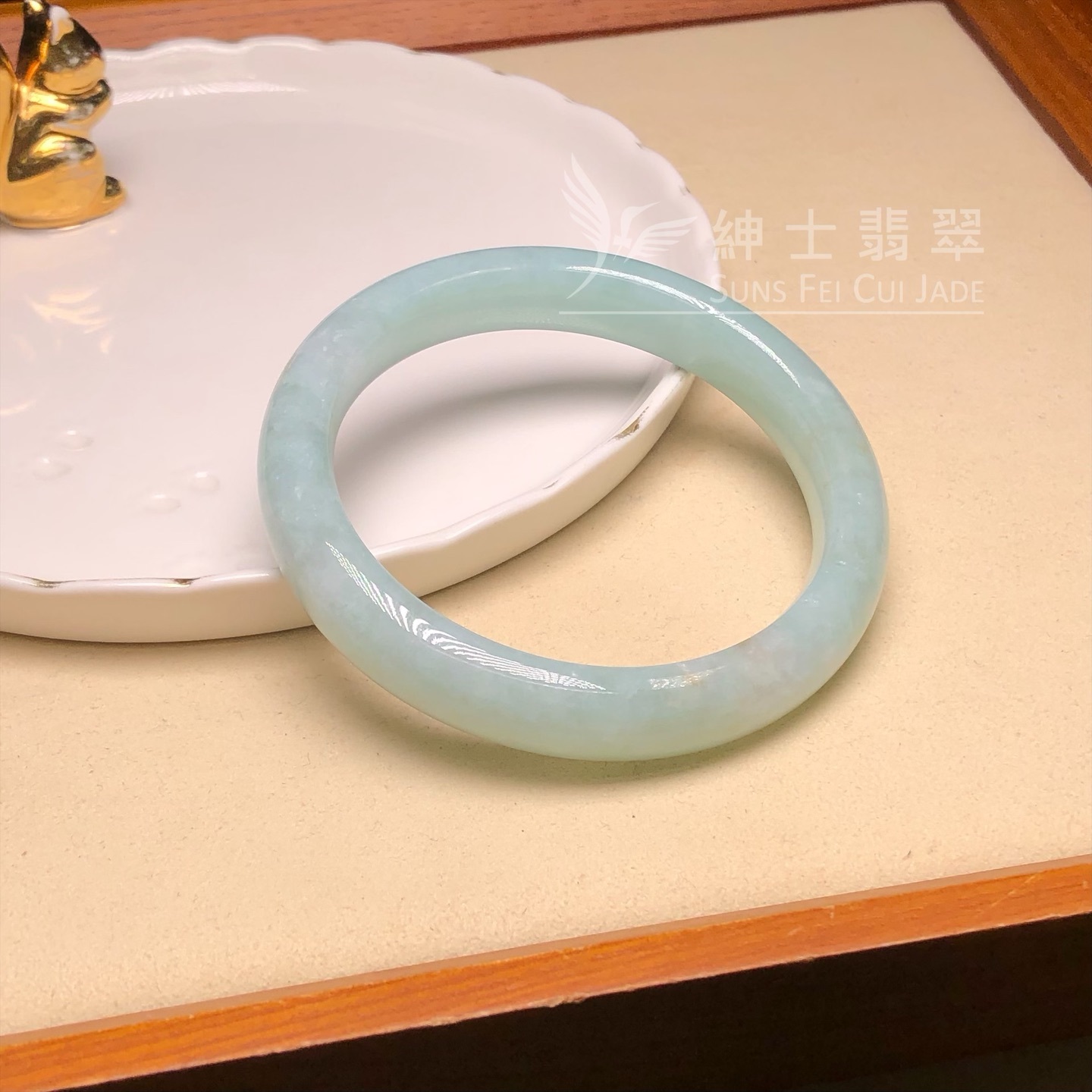 木那湖水綠福鐲56.7mm