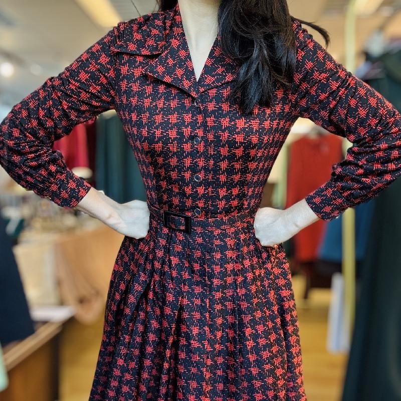 C.a. 1970s Micalady Tokyo Jonathan Logan New York Black & Red Short Pleated Dress with Original Belt(MT2260-2)